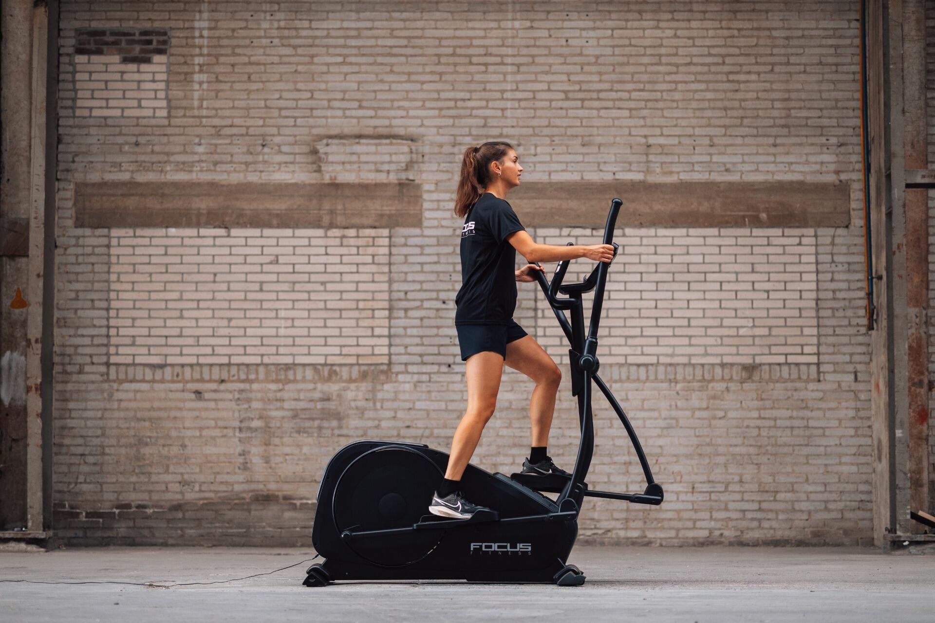 Fox 5 iPlus - Crosstrainer - Bluetooth - Hartslagsensoren - 16 Weestandniveaus 4/7