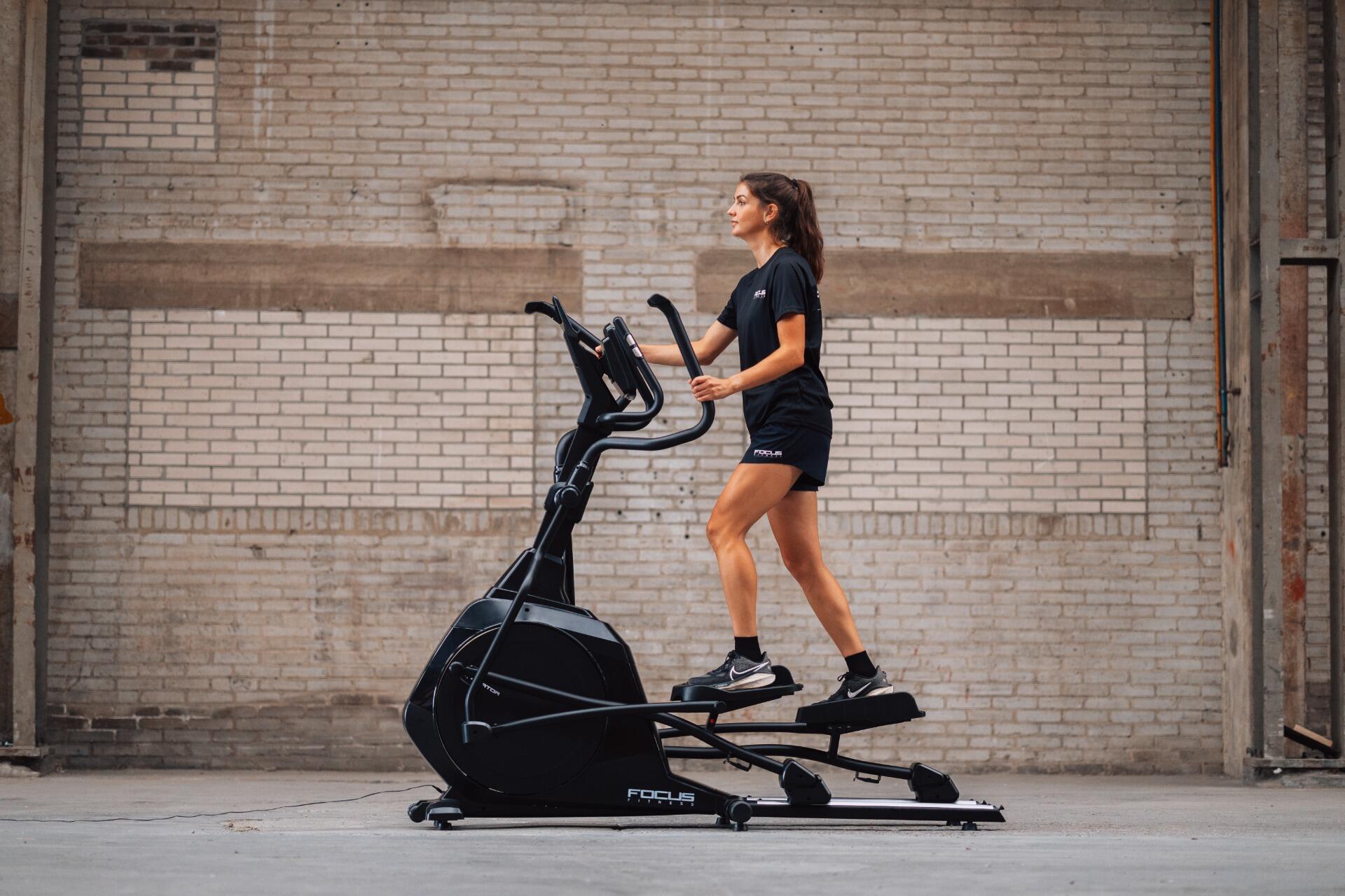 Senator iPlus - Crosstrainer - Frontantrieb - Bluetooth 4/7