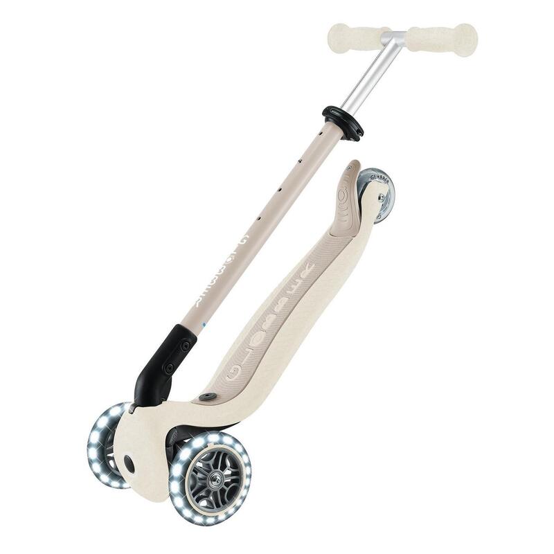 Globber Go Up Active Lights Eco Coconut