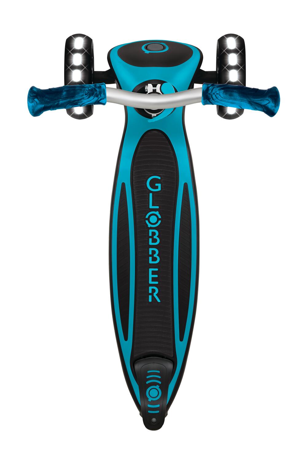 GLOBBER ACE LIGHTS blau, mit Leuchtrollen 6/8