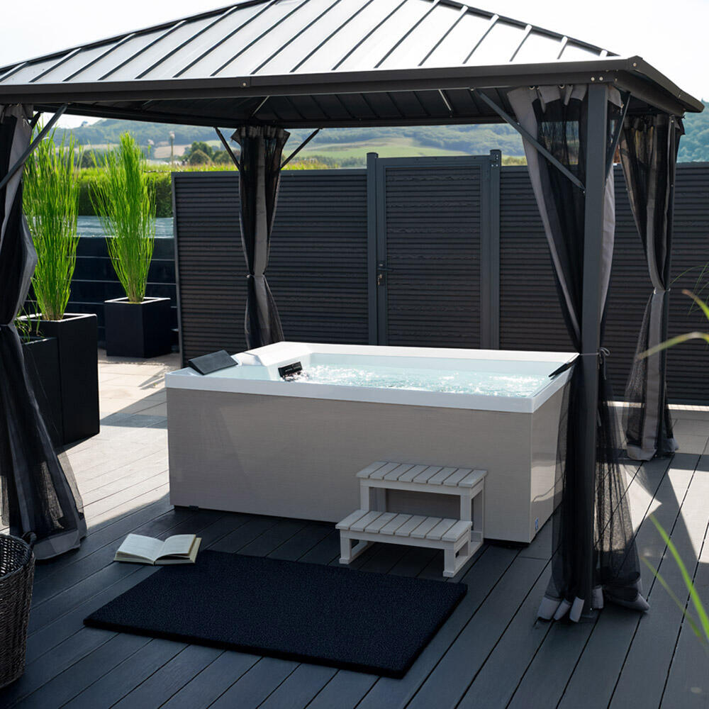 Zewnętrzna wanna z hydromasażem NIMBUS DELUXE – ze schodkami i pokrywą termiczną 2/7