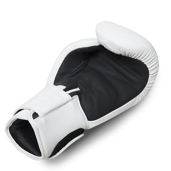 Rękawice Muay Thai ze skóry naturalnej StormCloud Blizzard Classic Białe 16 5/7