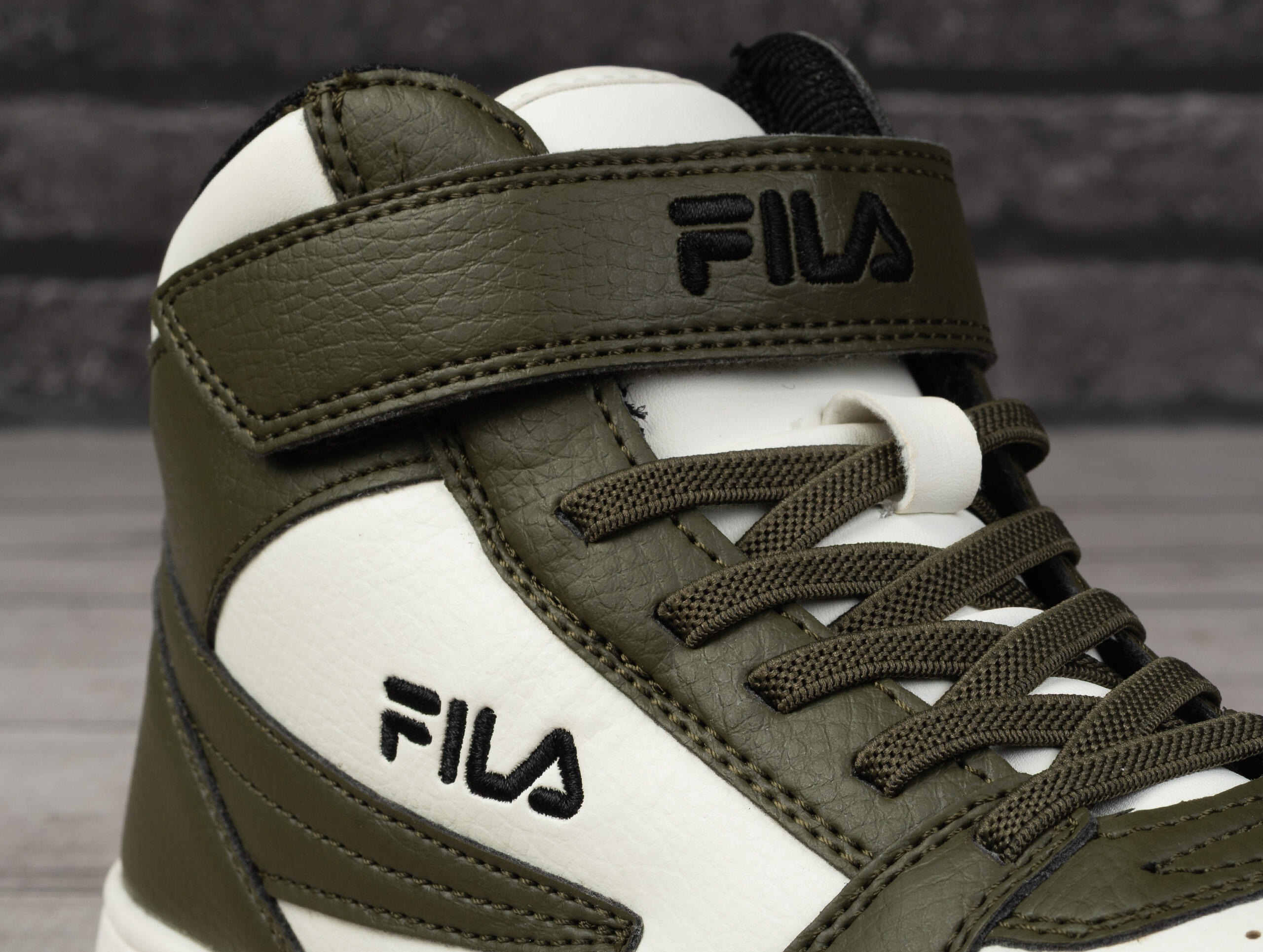 Buty dziecięce sportowe Fila LEVANTO MID KIDS 6/6
