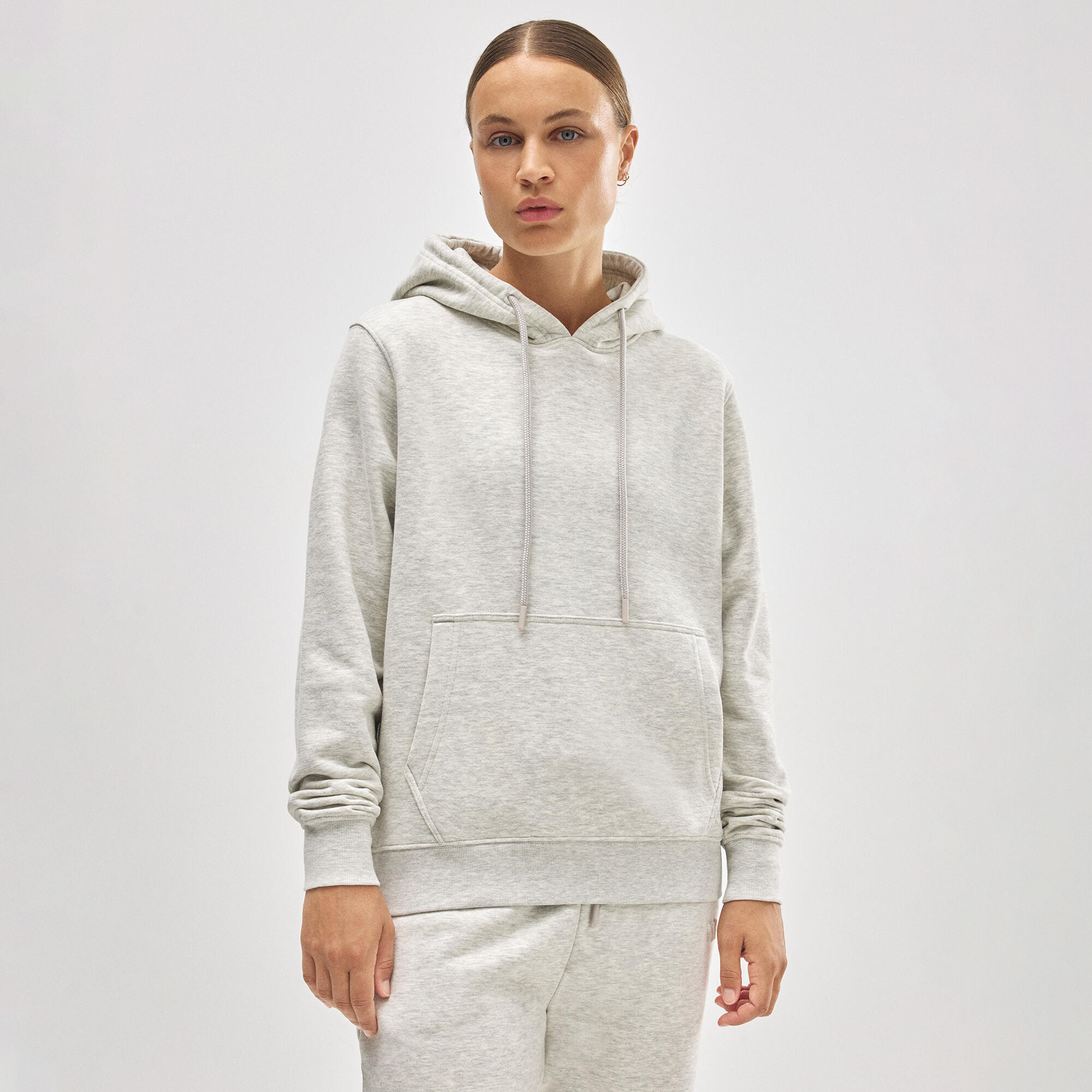 Sudadera con capucha ajustable interior afelpado gris YSABEL MORA