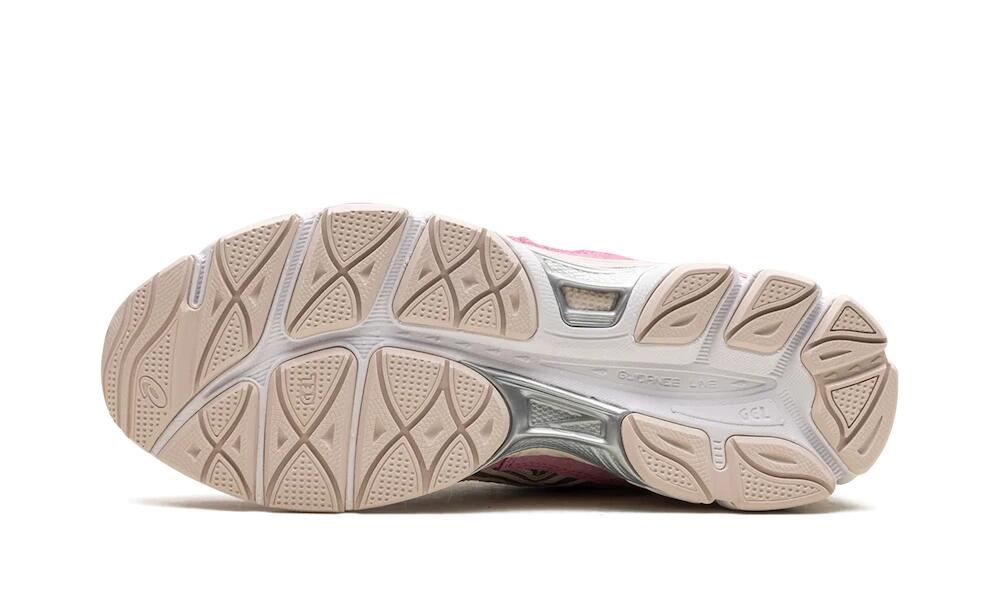 Asics Gel NYC Mineral Beige 3/3