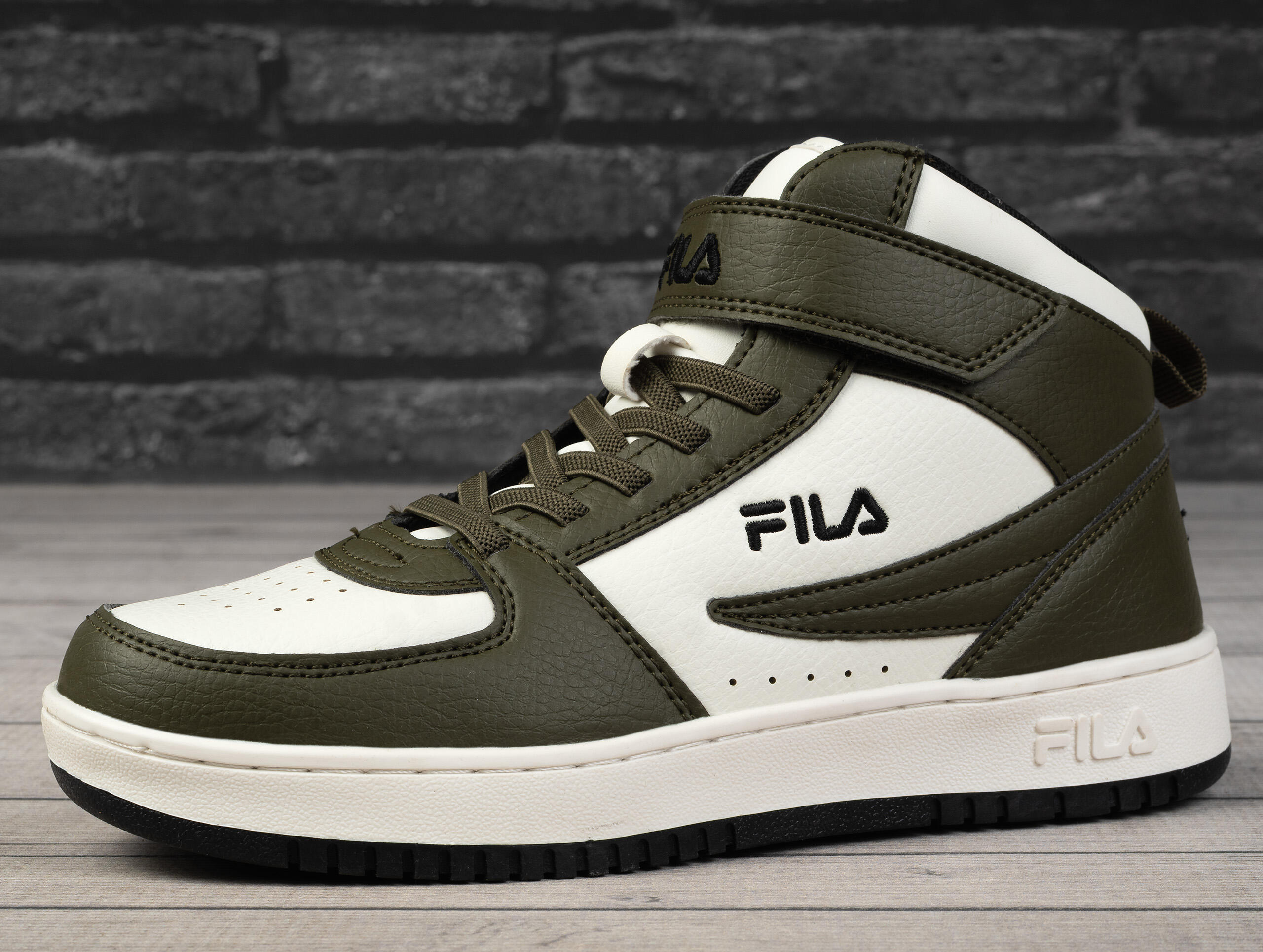 Buty dziecięce sportowe Fila LEVANTO MID KIDS 3/6