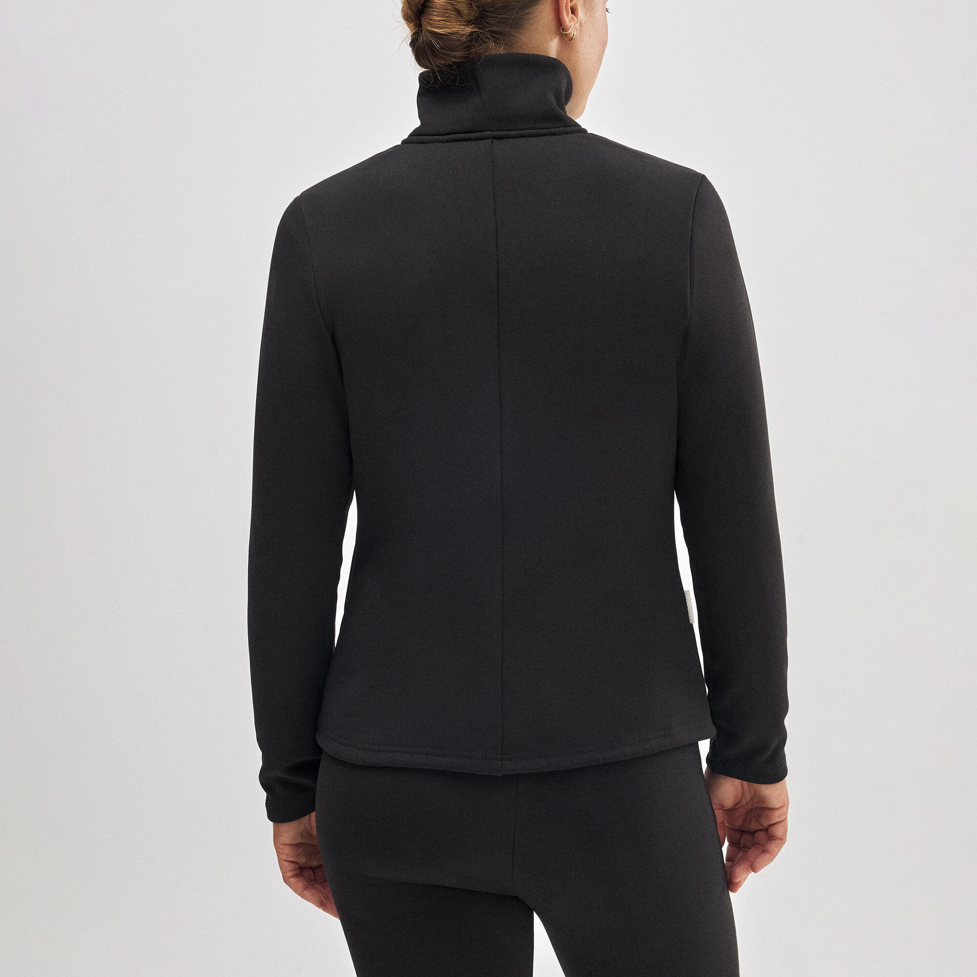 ULTRA TÉRMICO Chaqueta ajustada deportiva negra 4/7