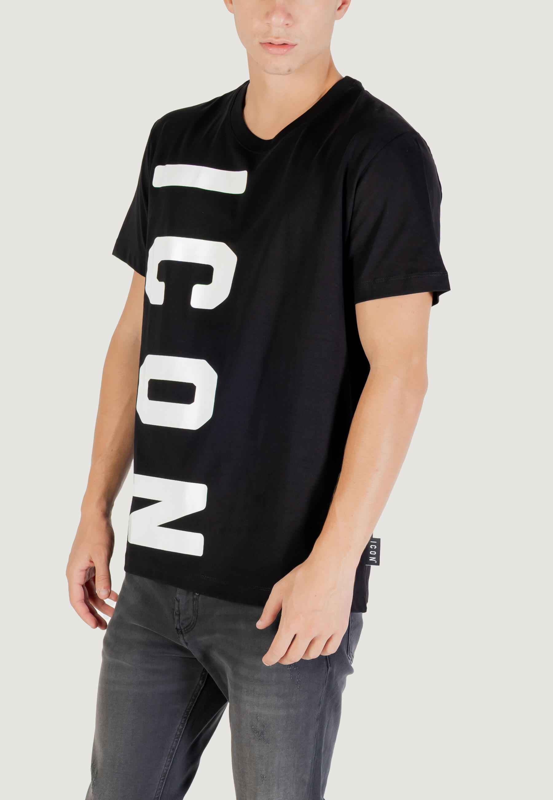 t-shirt crop top  HOMME noir 2/4