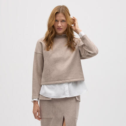 Jersey cálido estructura cuello redondo marrón