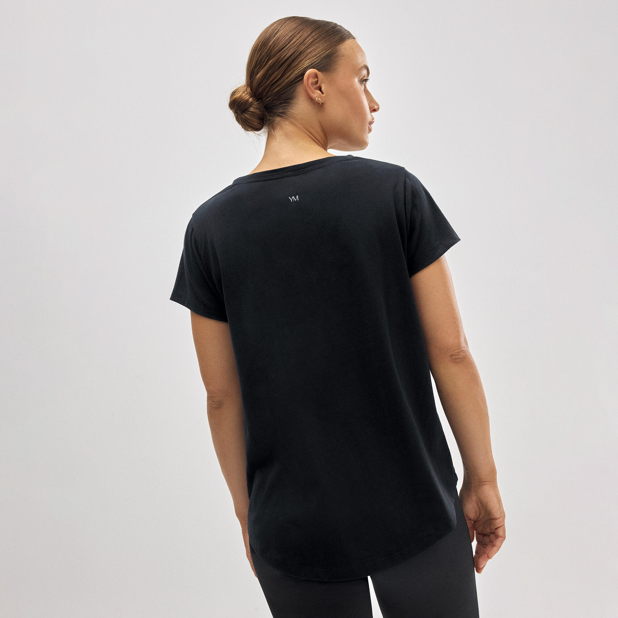 T-shirt basique en coton noir style sport 5/7