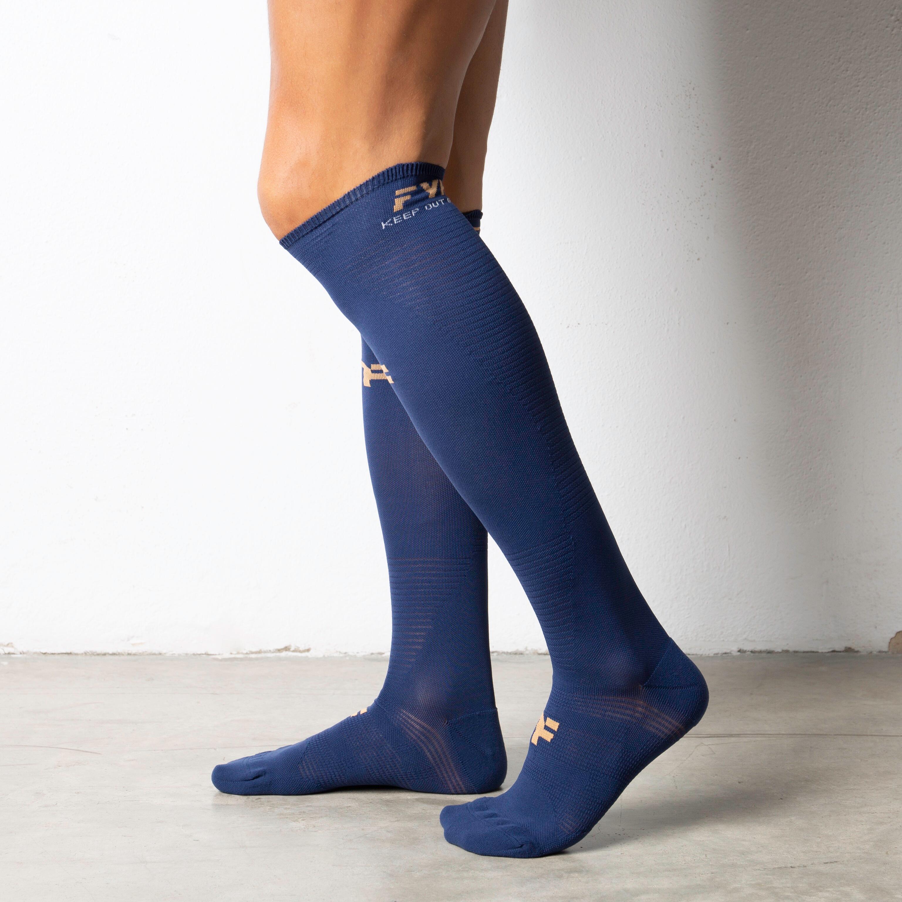 Chaussettes Hautes de Compression et de Récupération 3/4