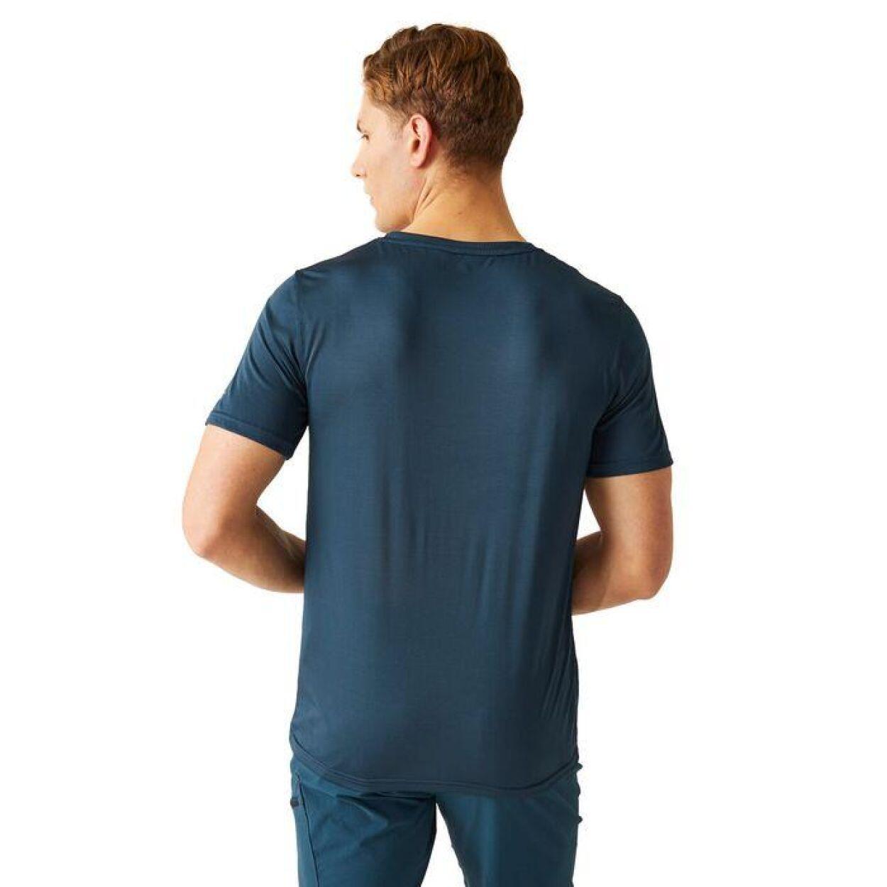 REGATTA Regatta T-Shirts Fingal V-Neck HEREN MoonLt Denim 2/7
