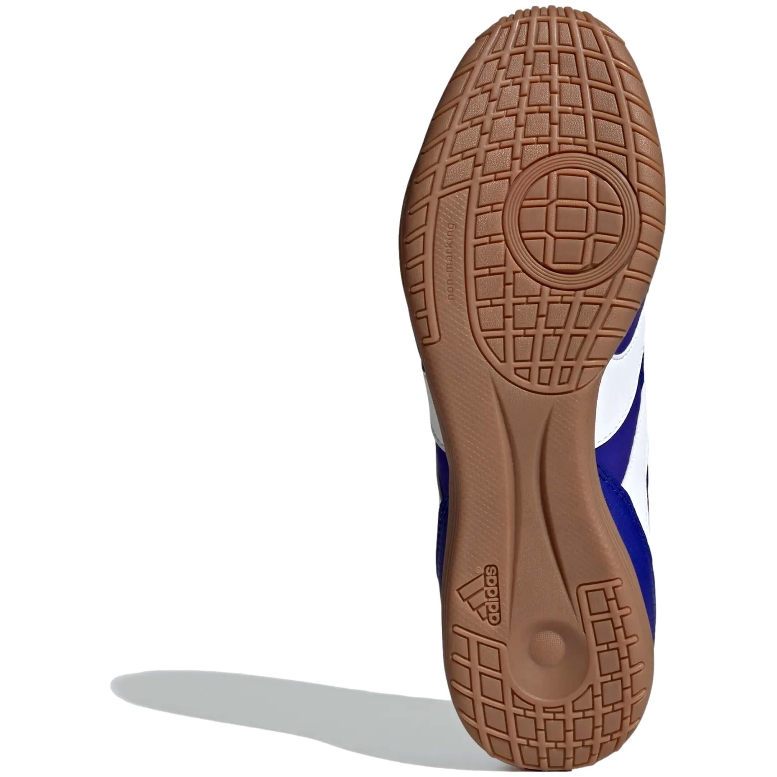 Scarpe da calcetto Adidas modello IF6403 per uomini 3/5