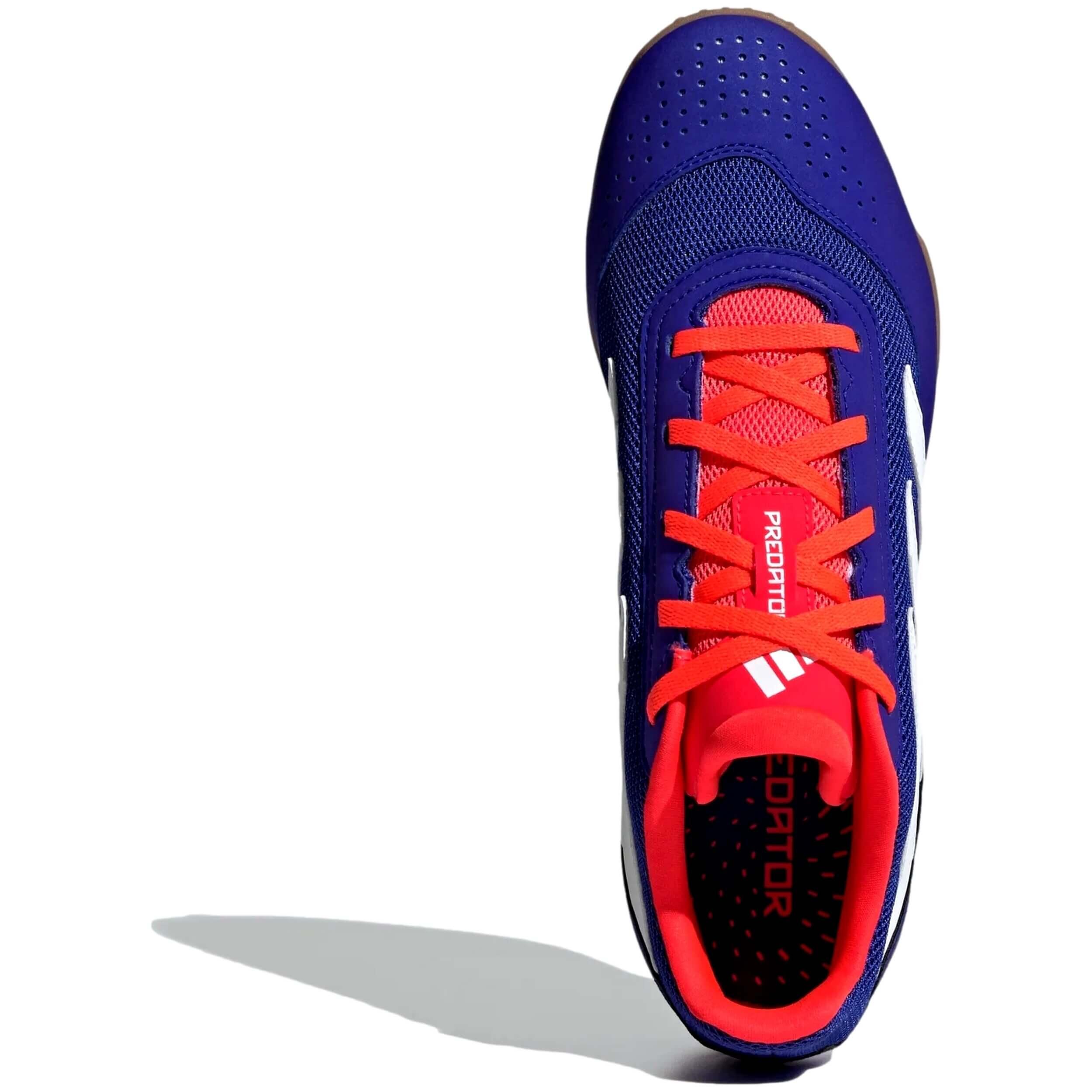 Scarpe da calcetto Adidas modello IF6403 per uomini 2/5
