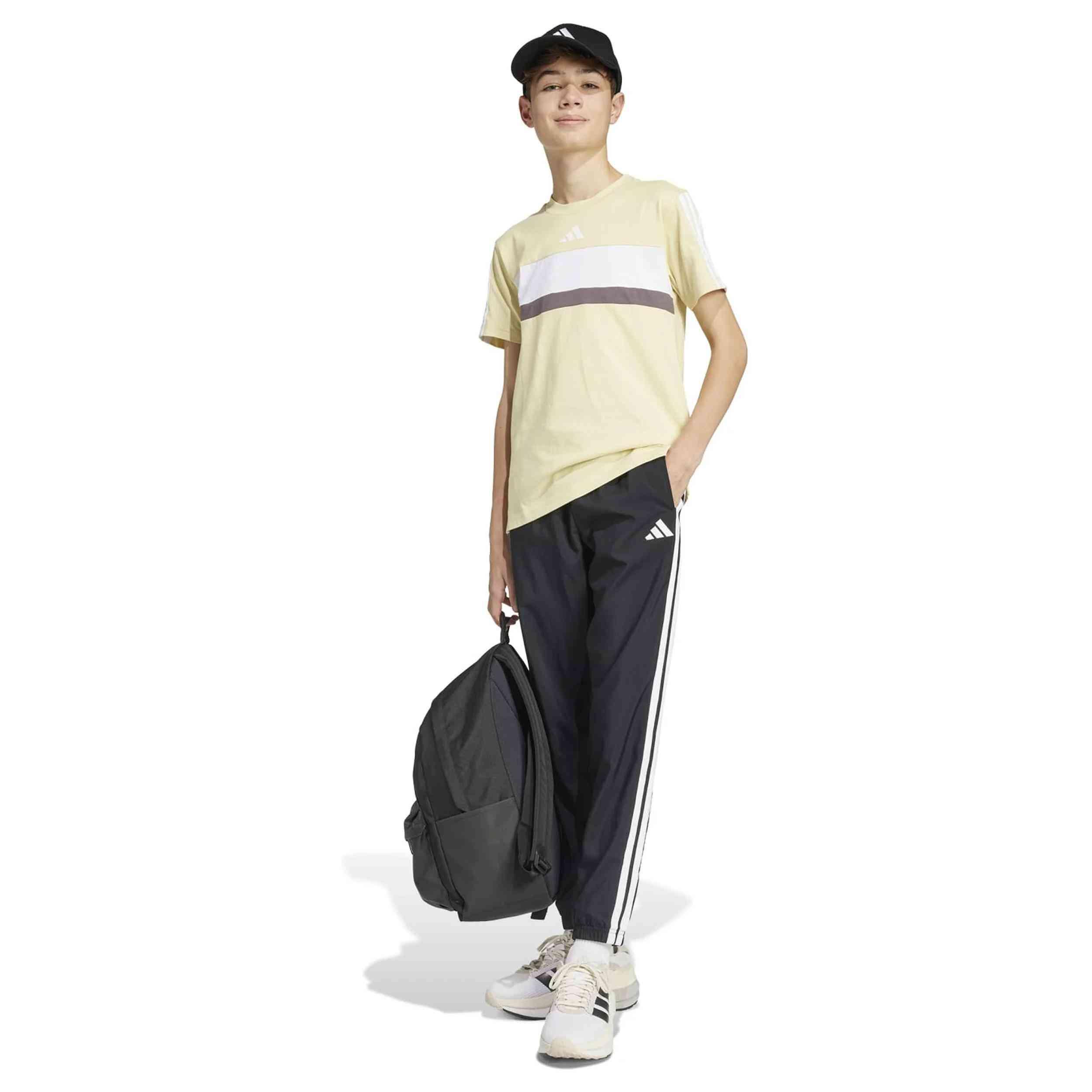 Maglia a maniche corte Adidas modello JC6661 per ragazzi 4/5