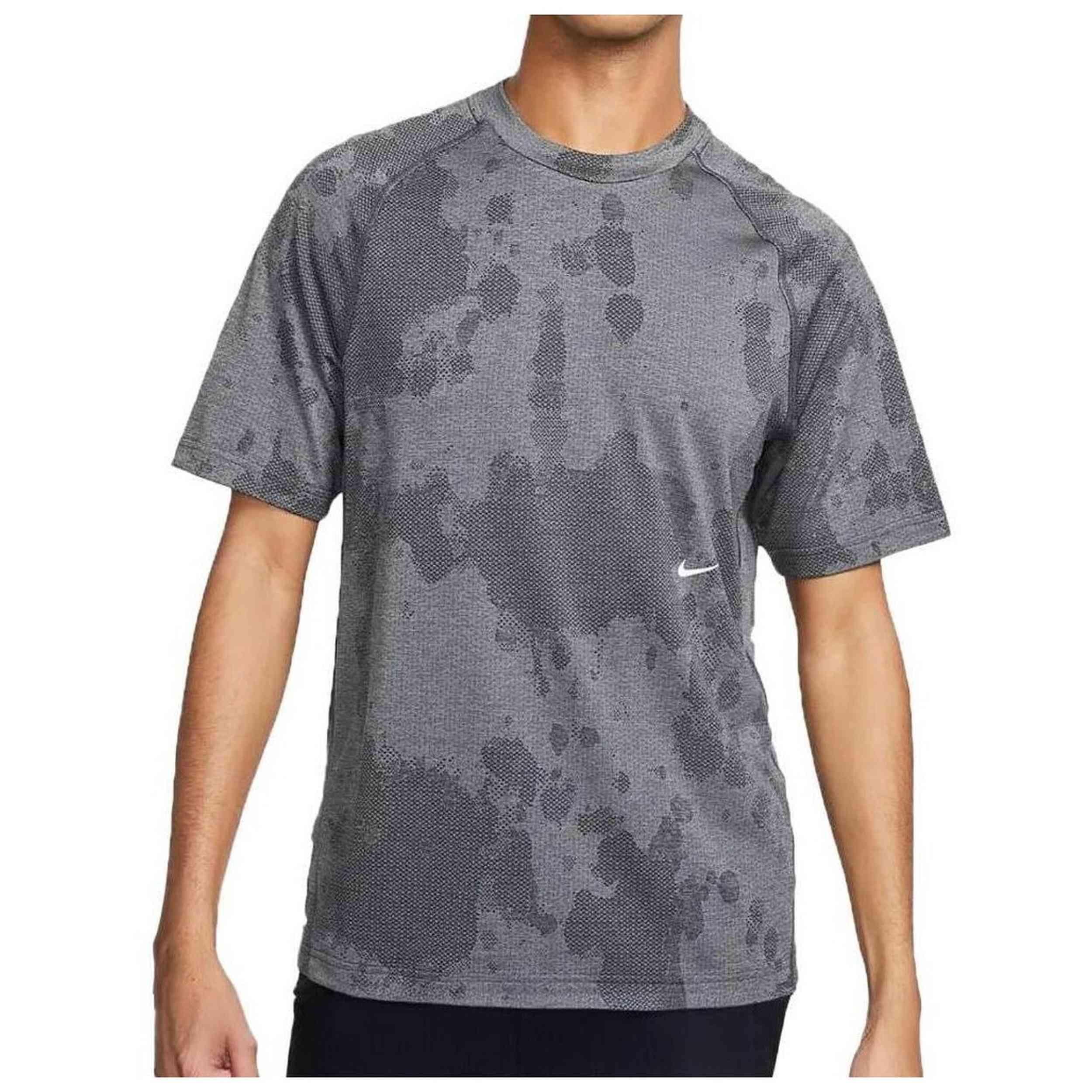 T-shirt Adidas modèle DX6954 pour homme 1/2