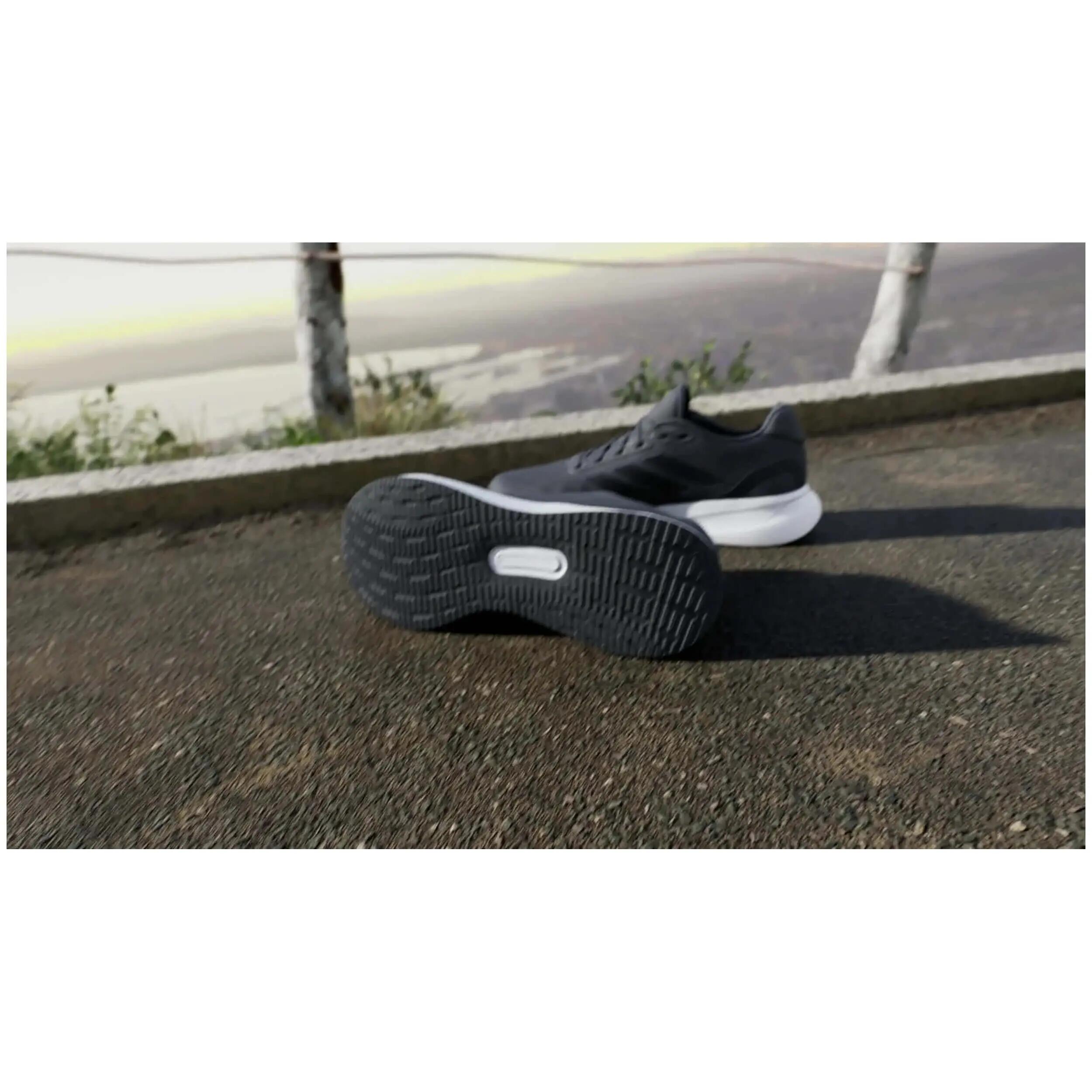 Scarpe da running Adidas modello IE8819 per uomini 2/5