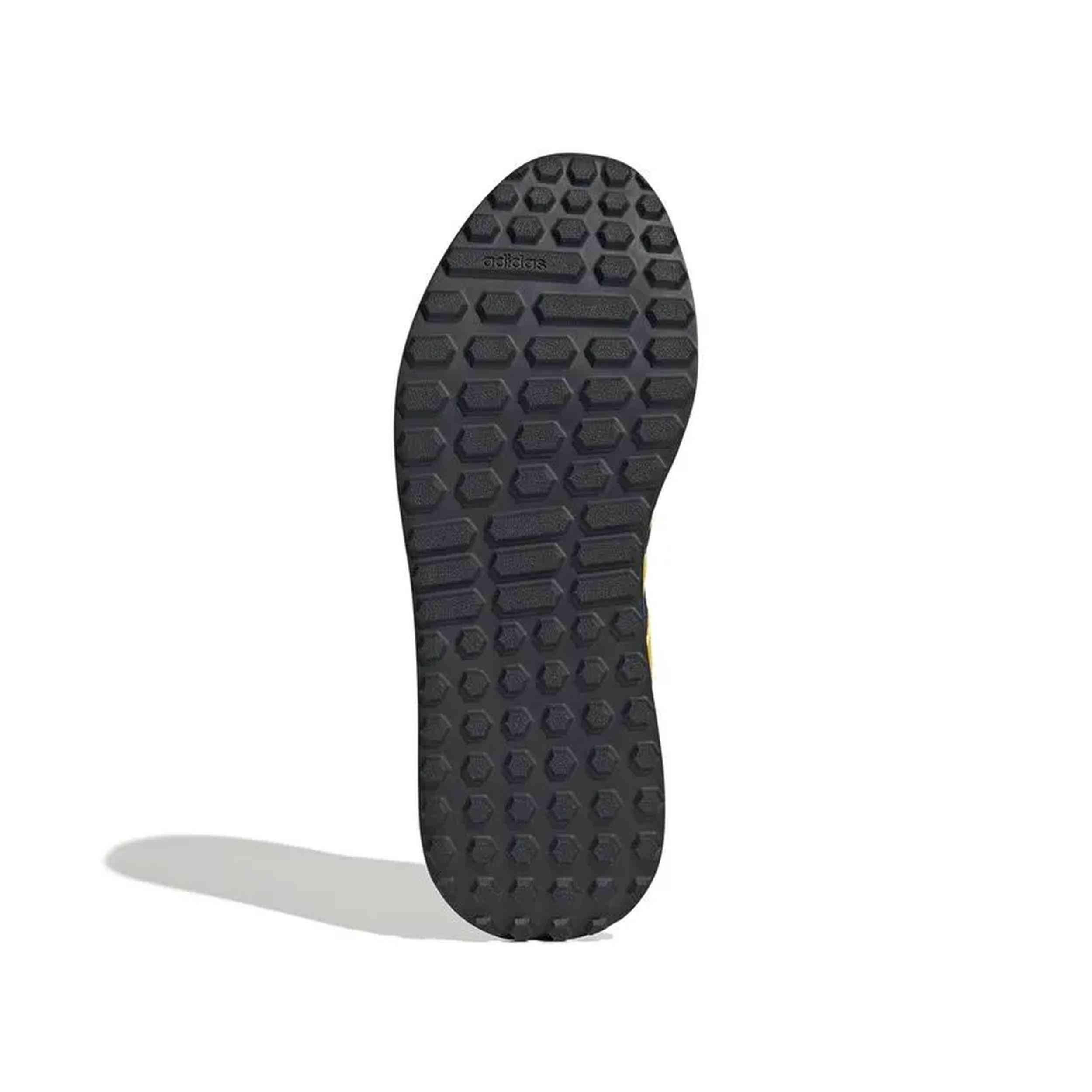 Scarpe Adidas modello JI4871 per uomini 5/5