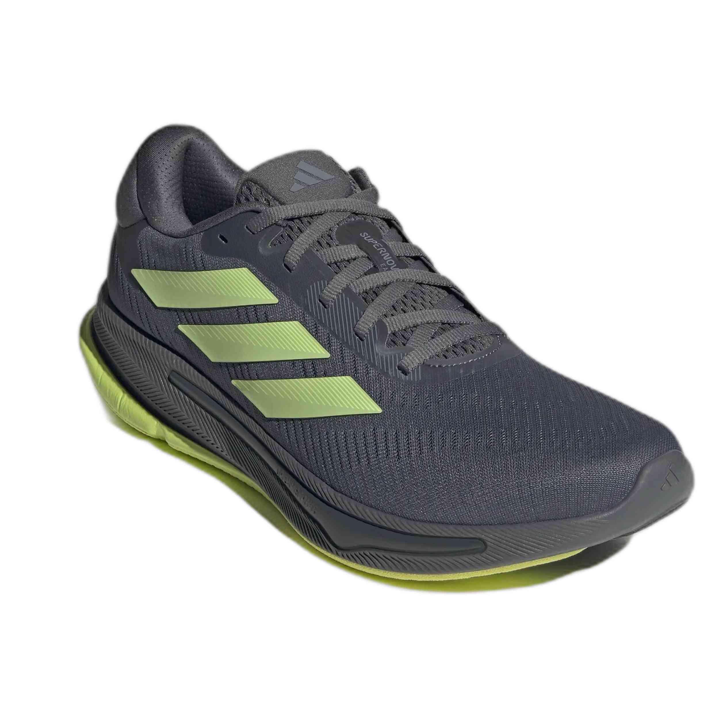 Baskets Adidas modèle IH0796 pour homme 4/5