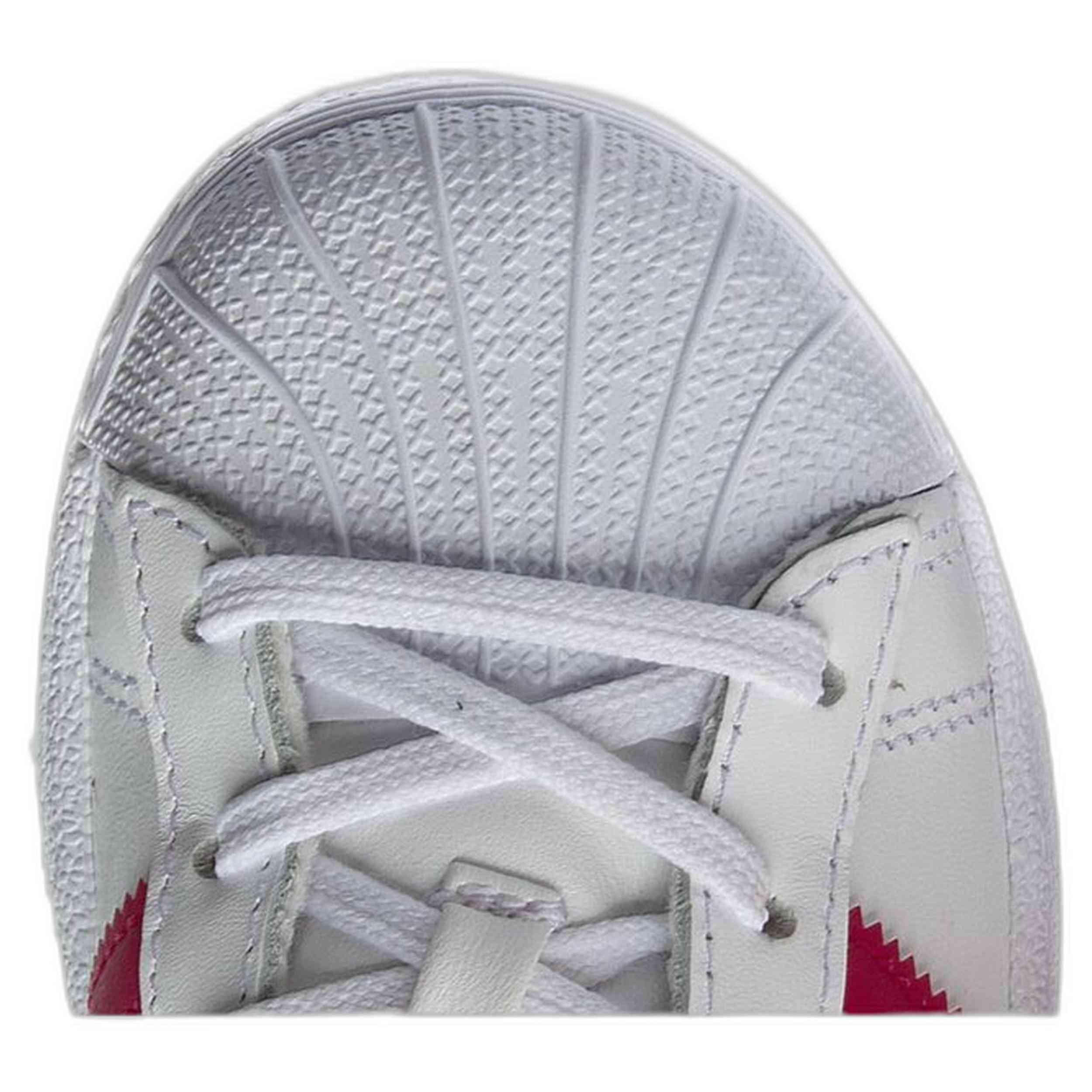 Sapatilhas Adidas modelo BA8382 para crianças unissex 4/5