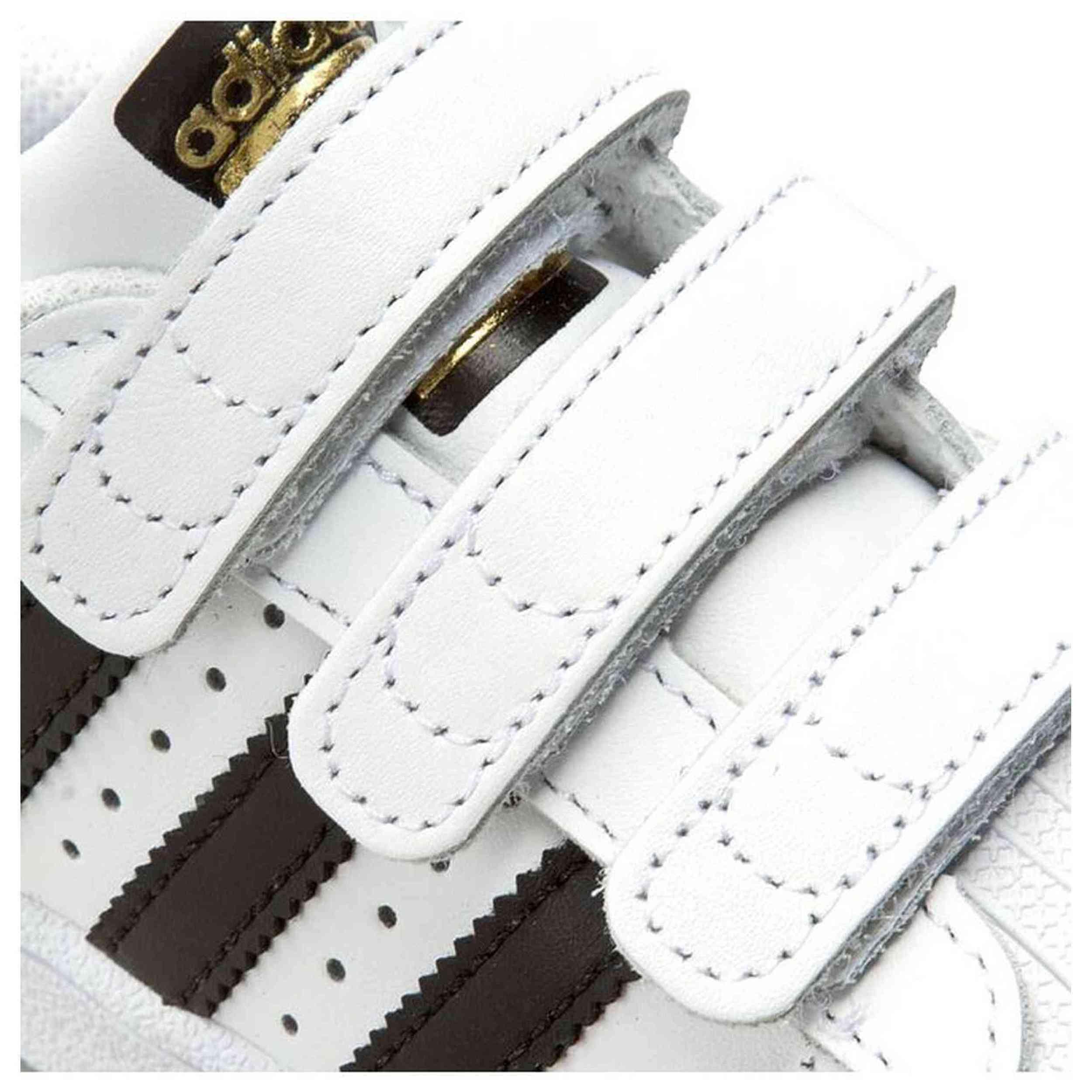 Baskets Adidas modèle B26070 pour bébé 3/5