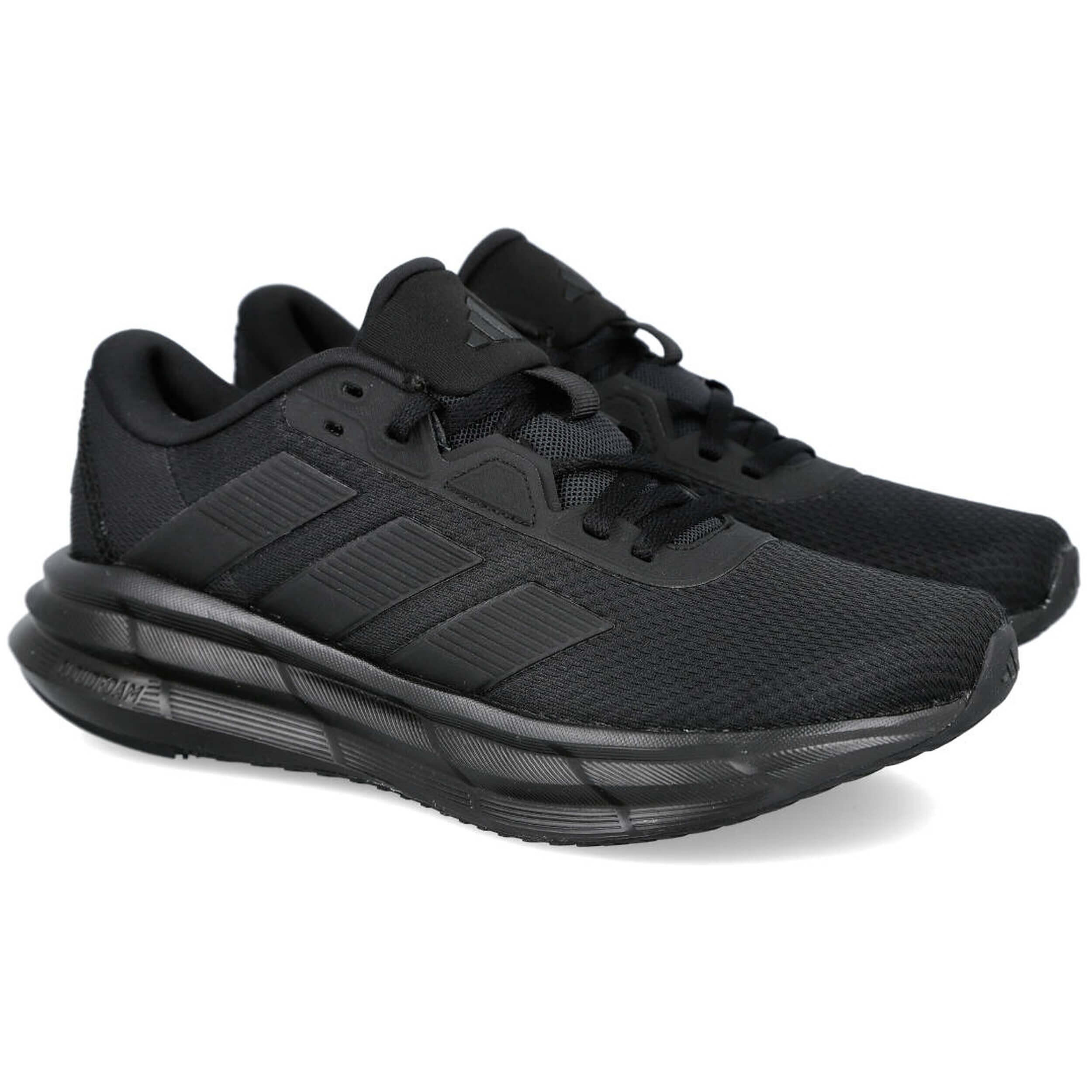 Baskets Adidas modèle 10070-516724 pour femmes 2/4