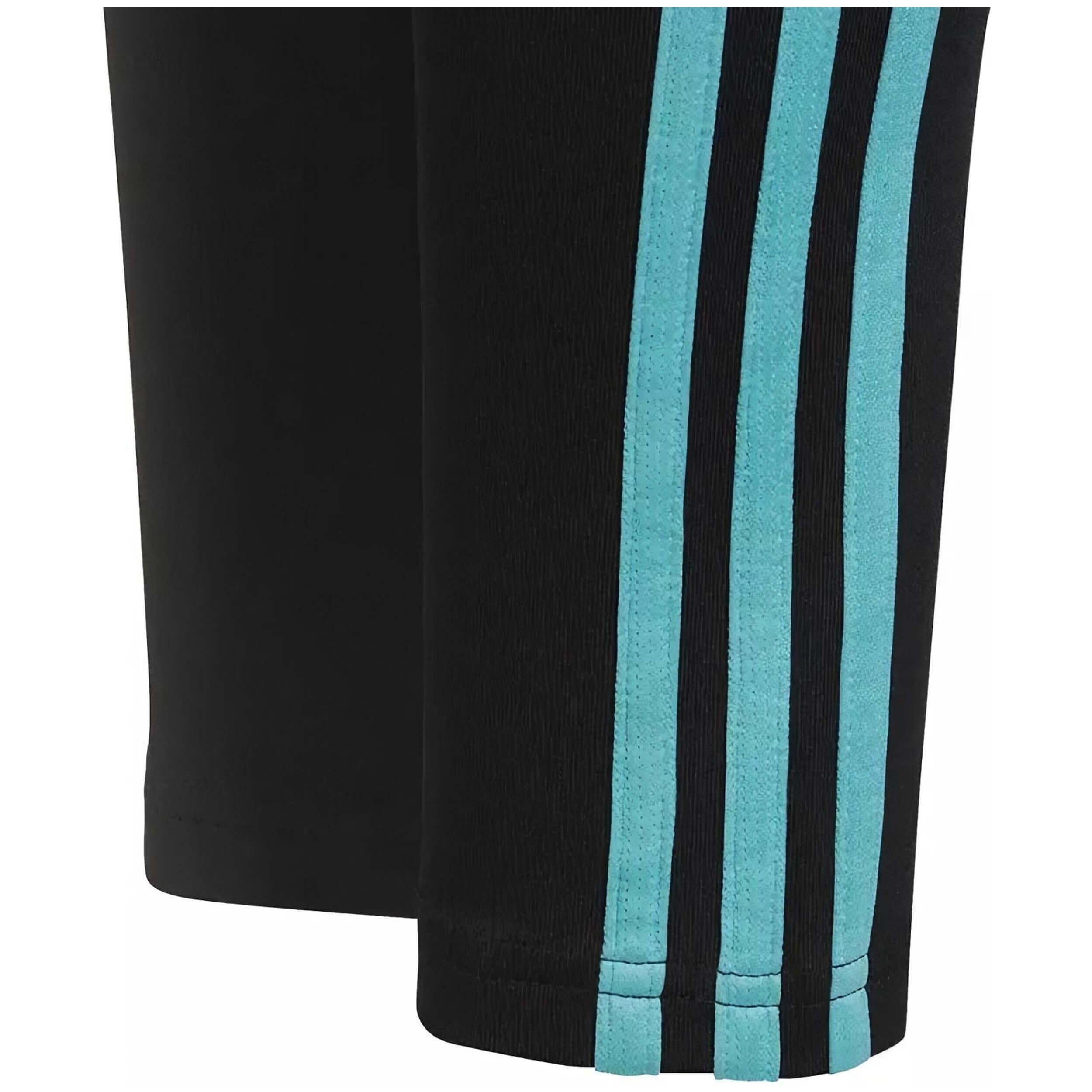 Leggings Adidas modelo HC2070 para garotas 4/5