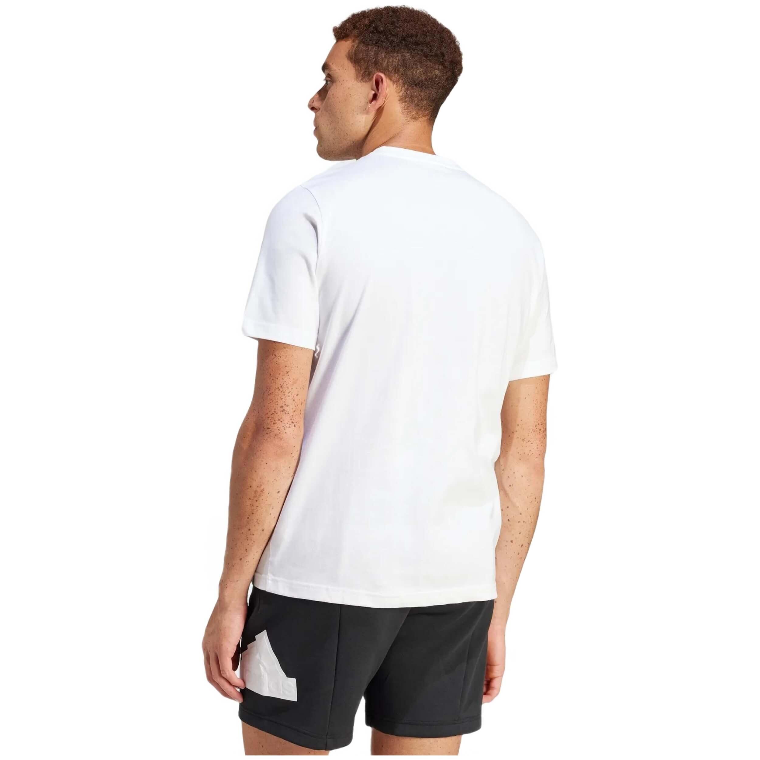 T-shirt Adidas modèle IN6473 pour homme 2/5