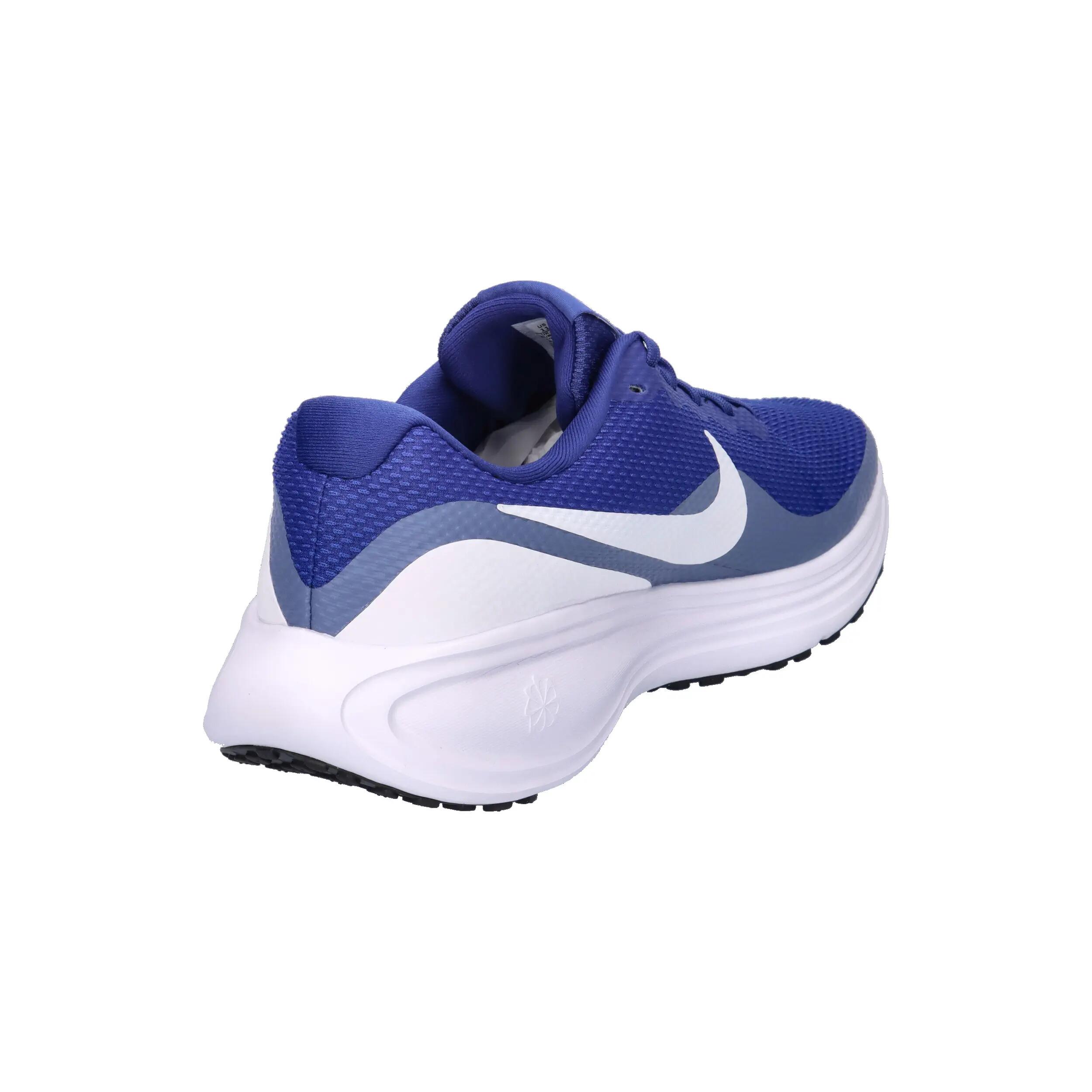 Nike Revolution 8 6/7