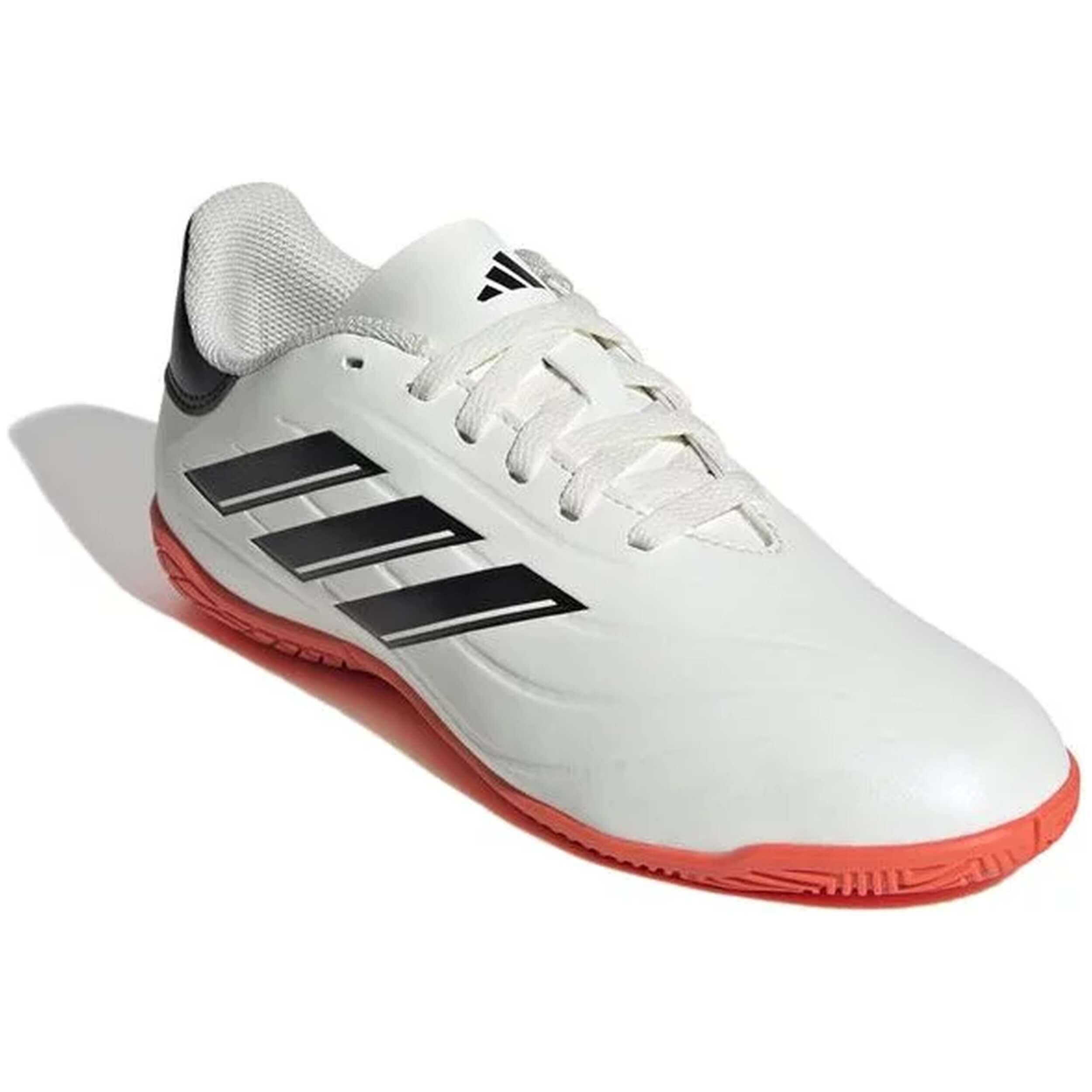 Chaussures de futsal Adidas modèle IE7532 pour unisexe enfants 5/5