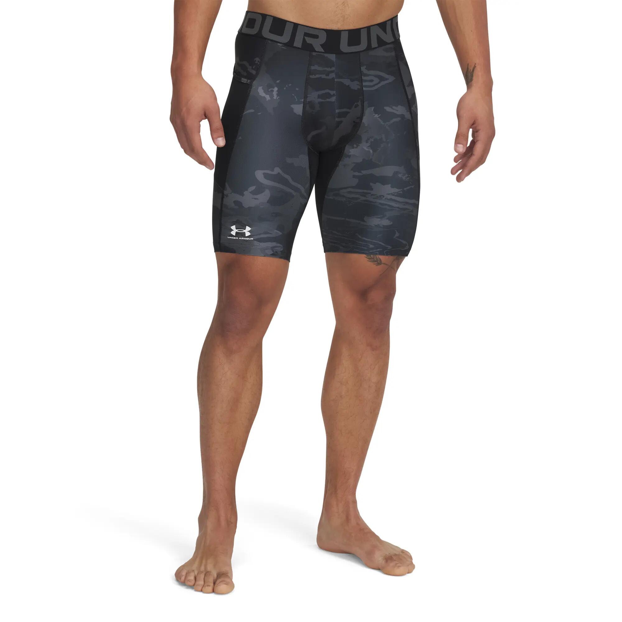 UNDER ARMOUR picture