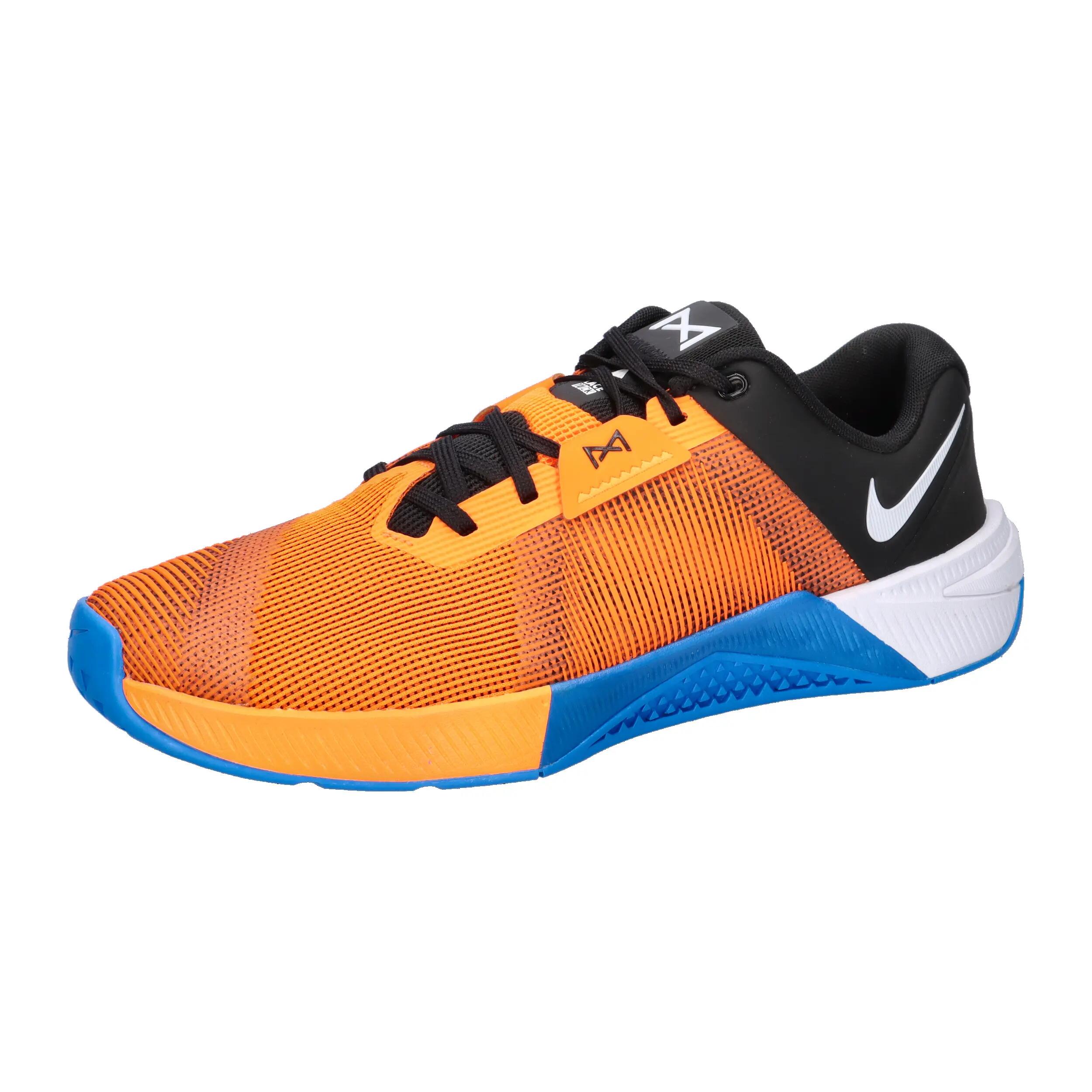 NIKE picture