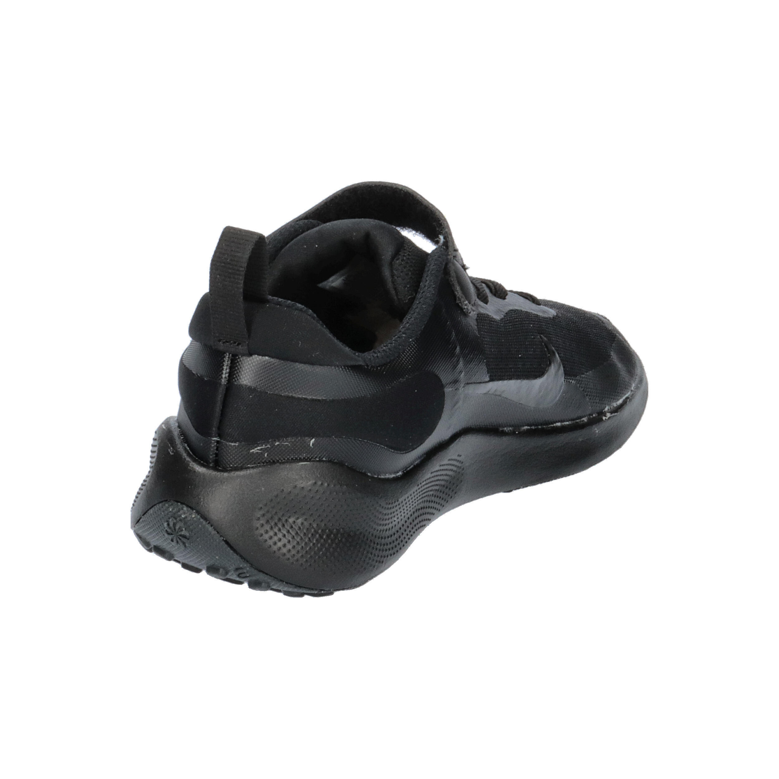Ténis Nike Modelo Revolution 7 Cor Preto 6/7