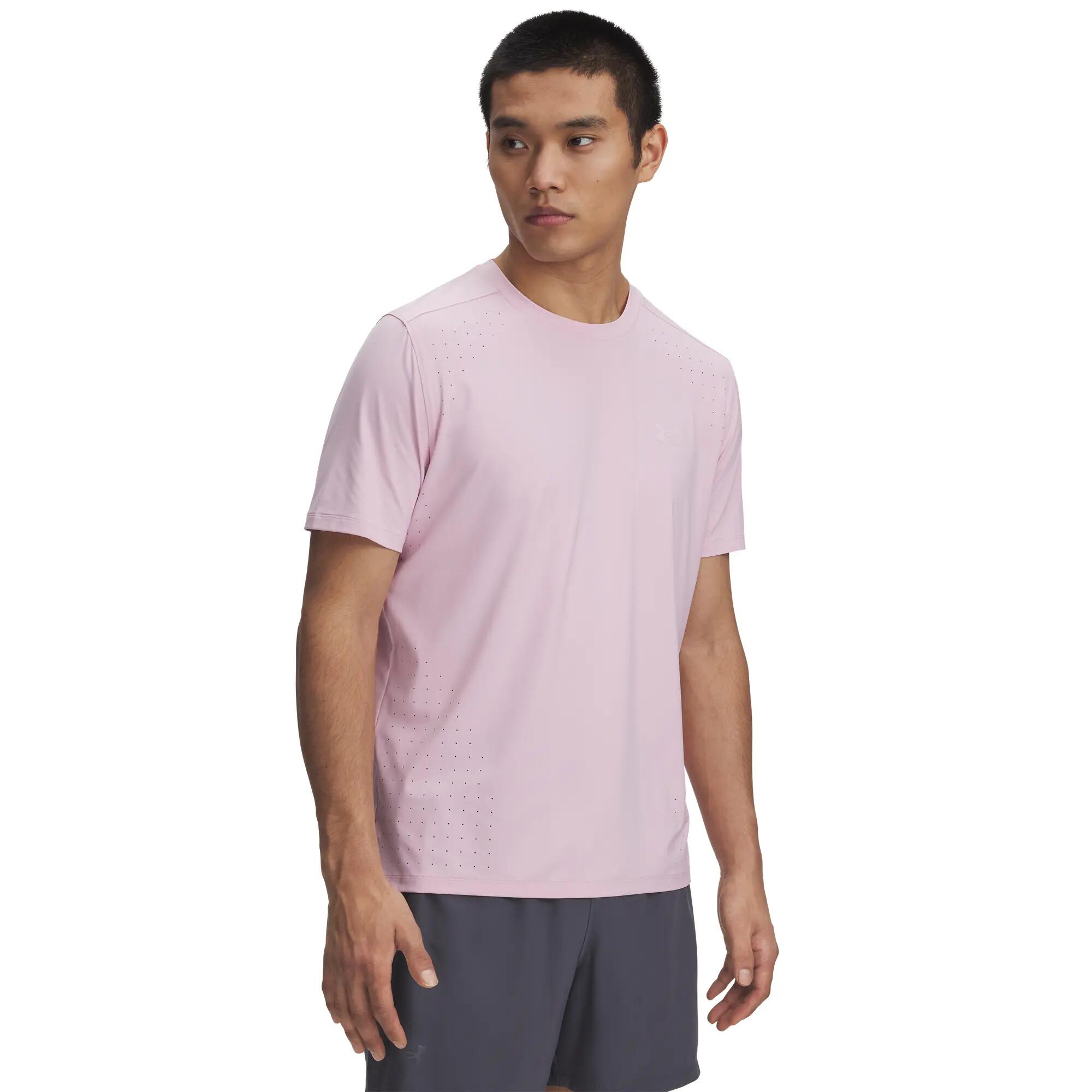 UNDER ARMOUR picture