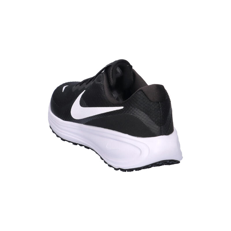 Buty sportowe damskie Nike Revolution 8