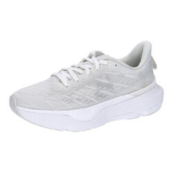 Chaussures de course Femmes Under Armour Infinite Pro Breeze blanc