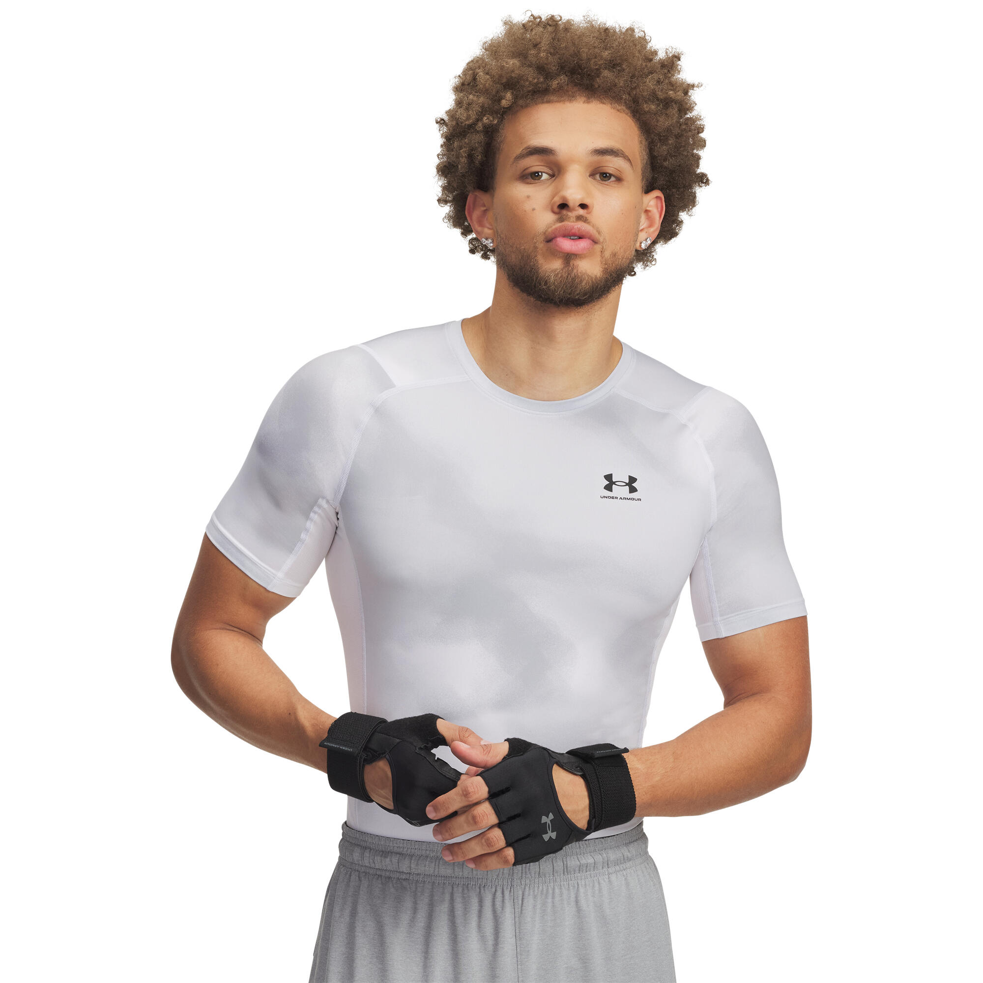 UNDER ARMOUR picture