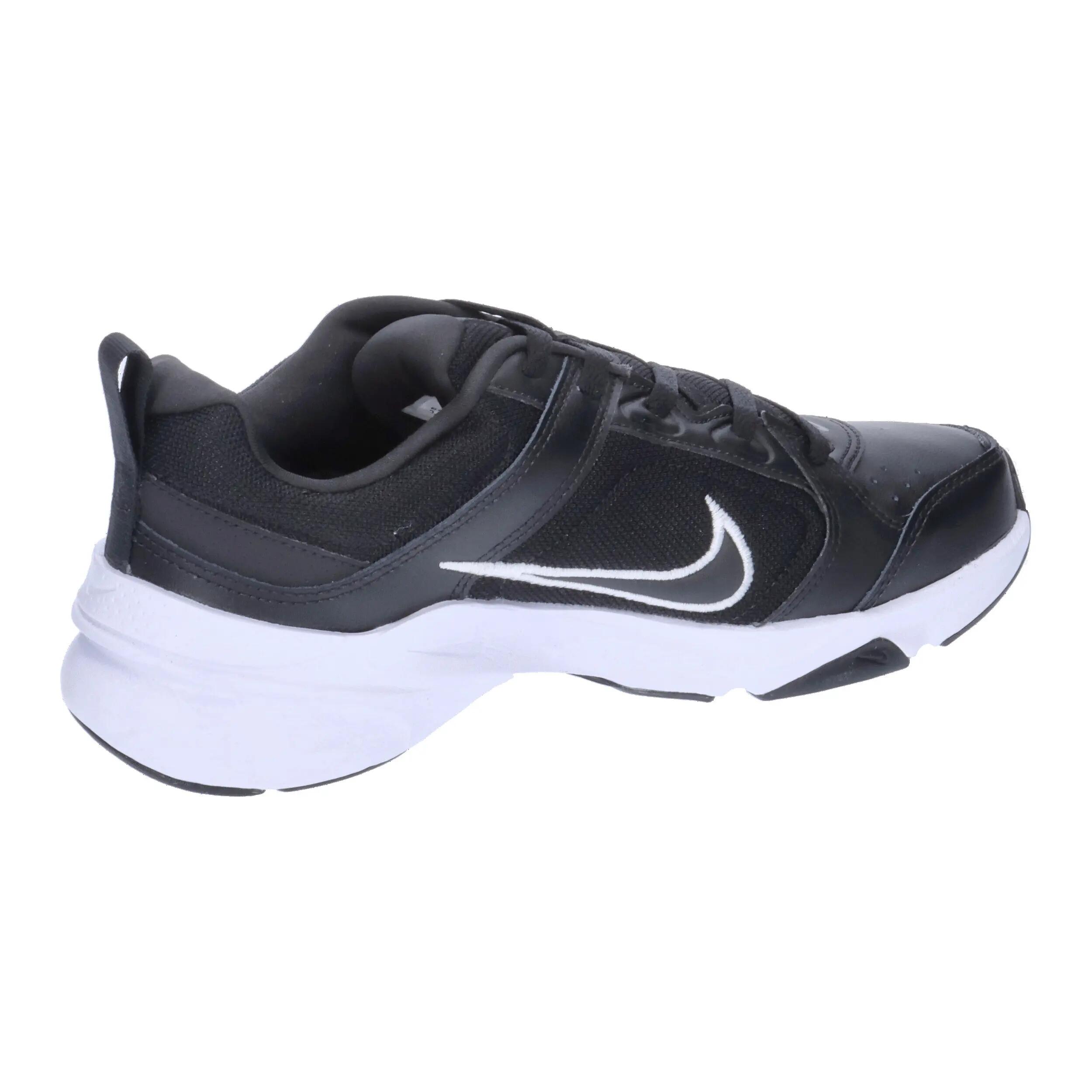 Scarpe SportiveUomo Nike Defy All Day Nero Bianco 7/7