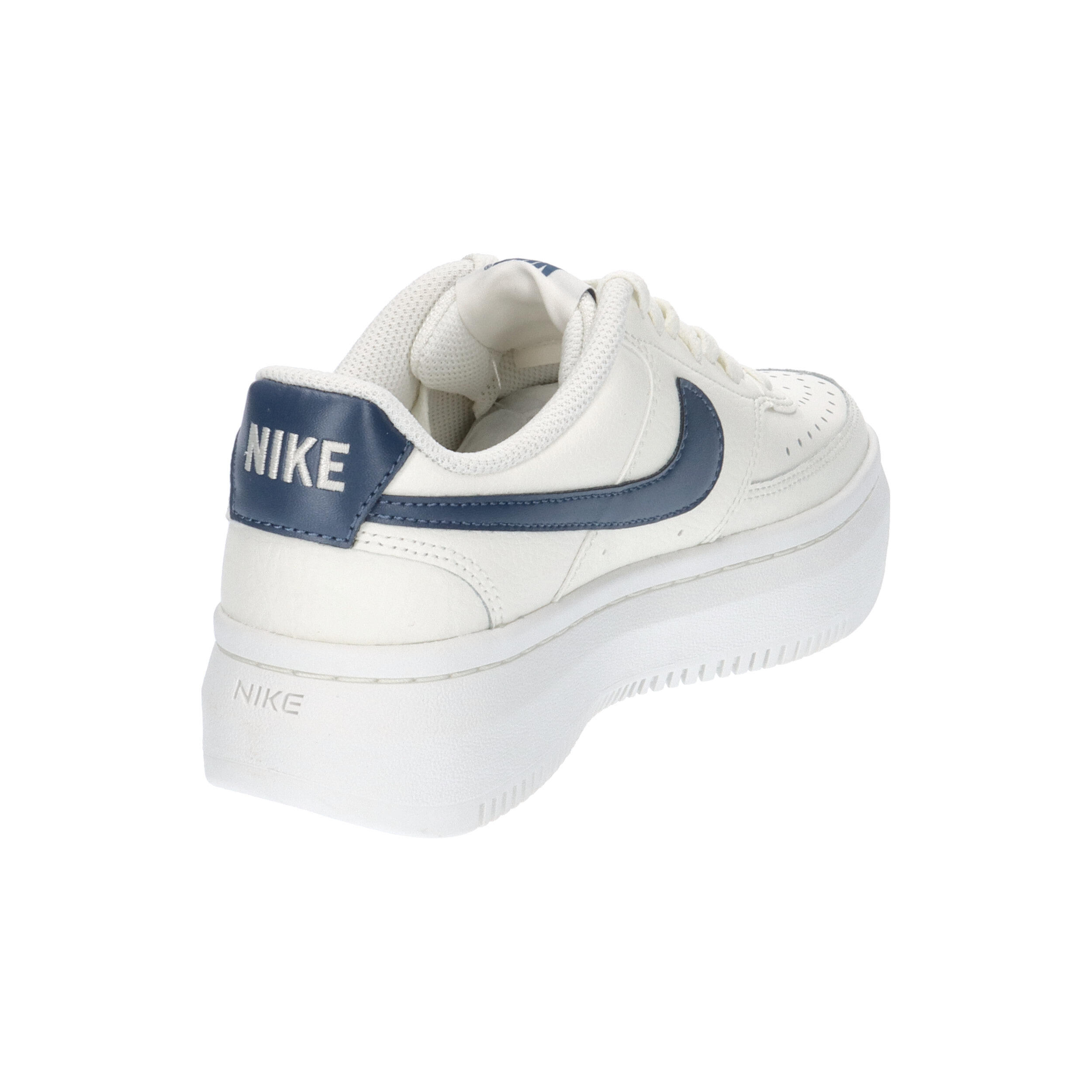 Buty do chodzenia damskie Nike Court Vision Alta Ltr 6/7