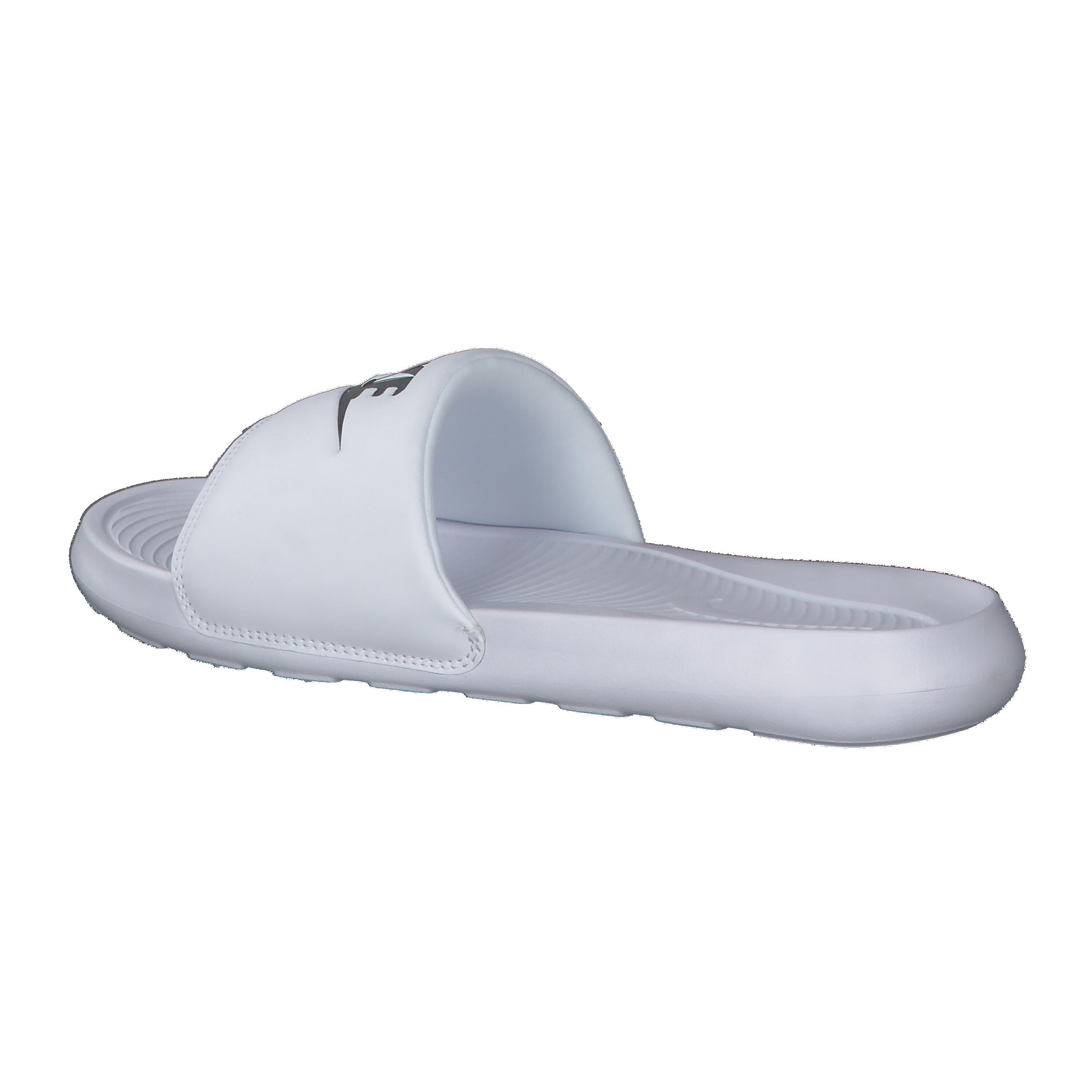 Nike Baskets Nike Victori One Adulte 3/7