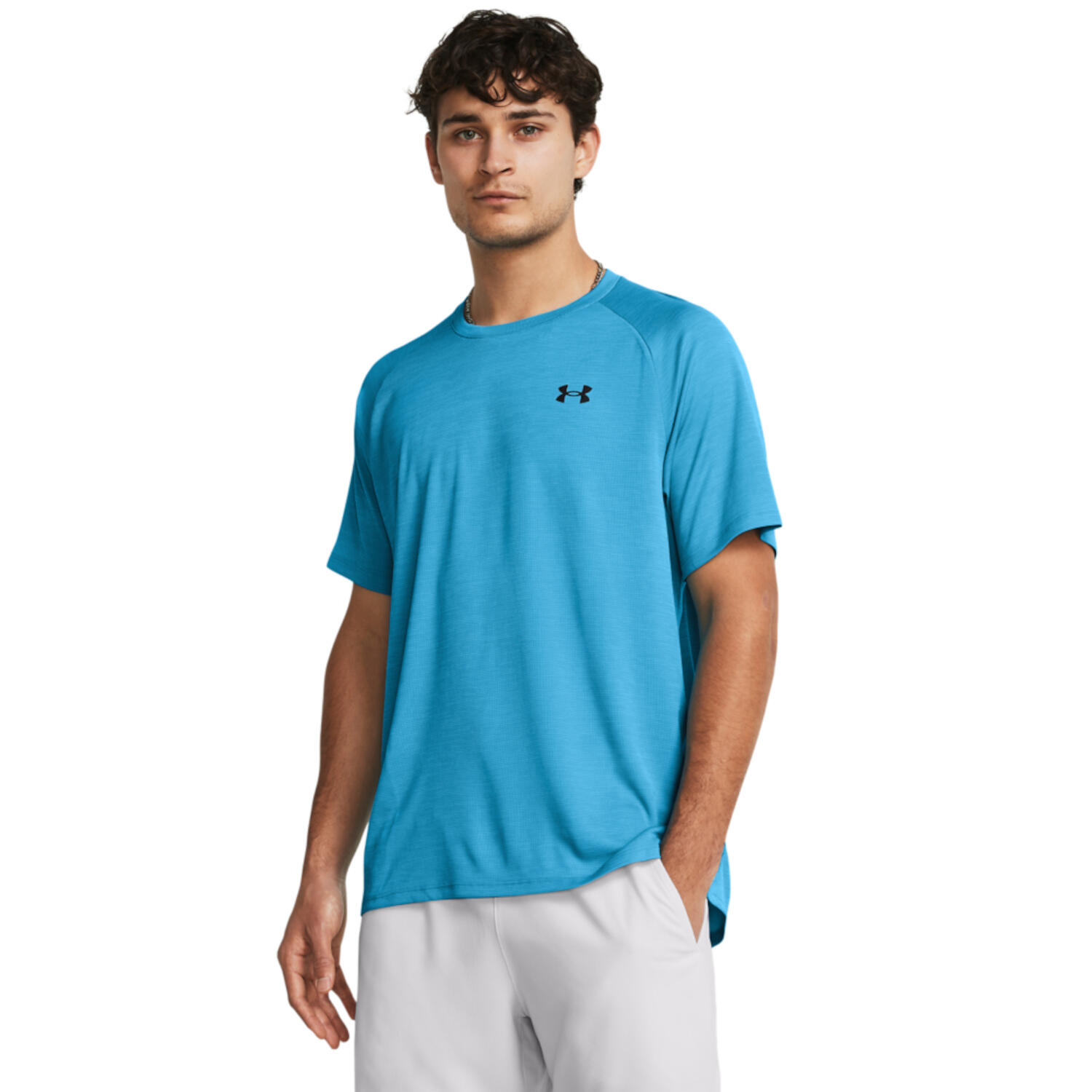 UNDER ARMOUR picture