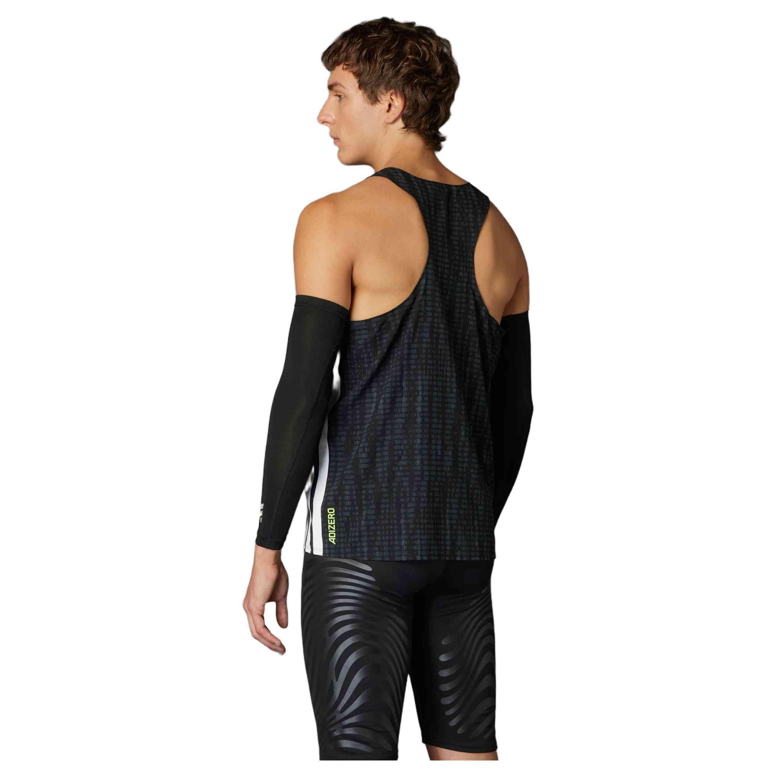 Camiseta de tirantes Adidas modelo JN0298 para hombre 2/5