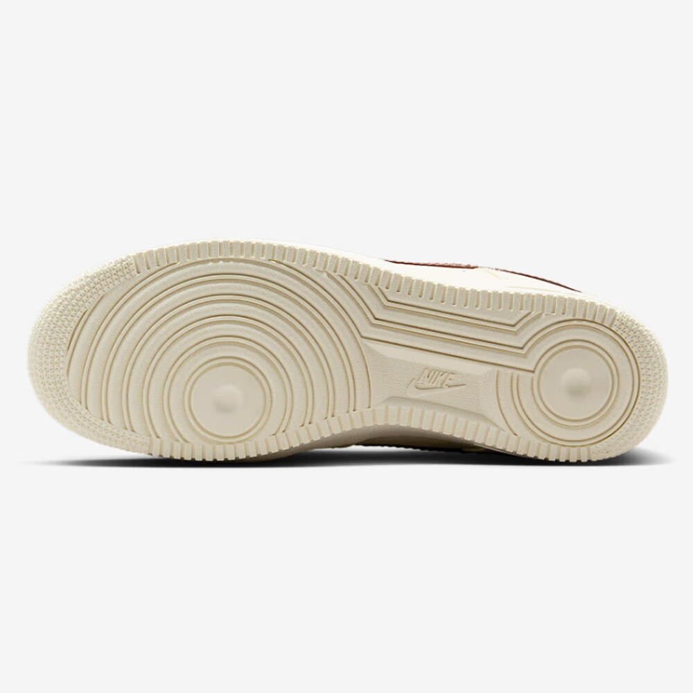 Chaussures De Sport Homme Nike Air Force 1 '07 5/7