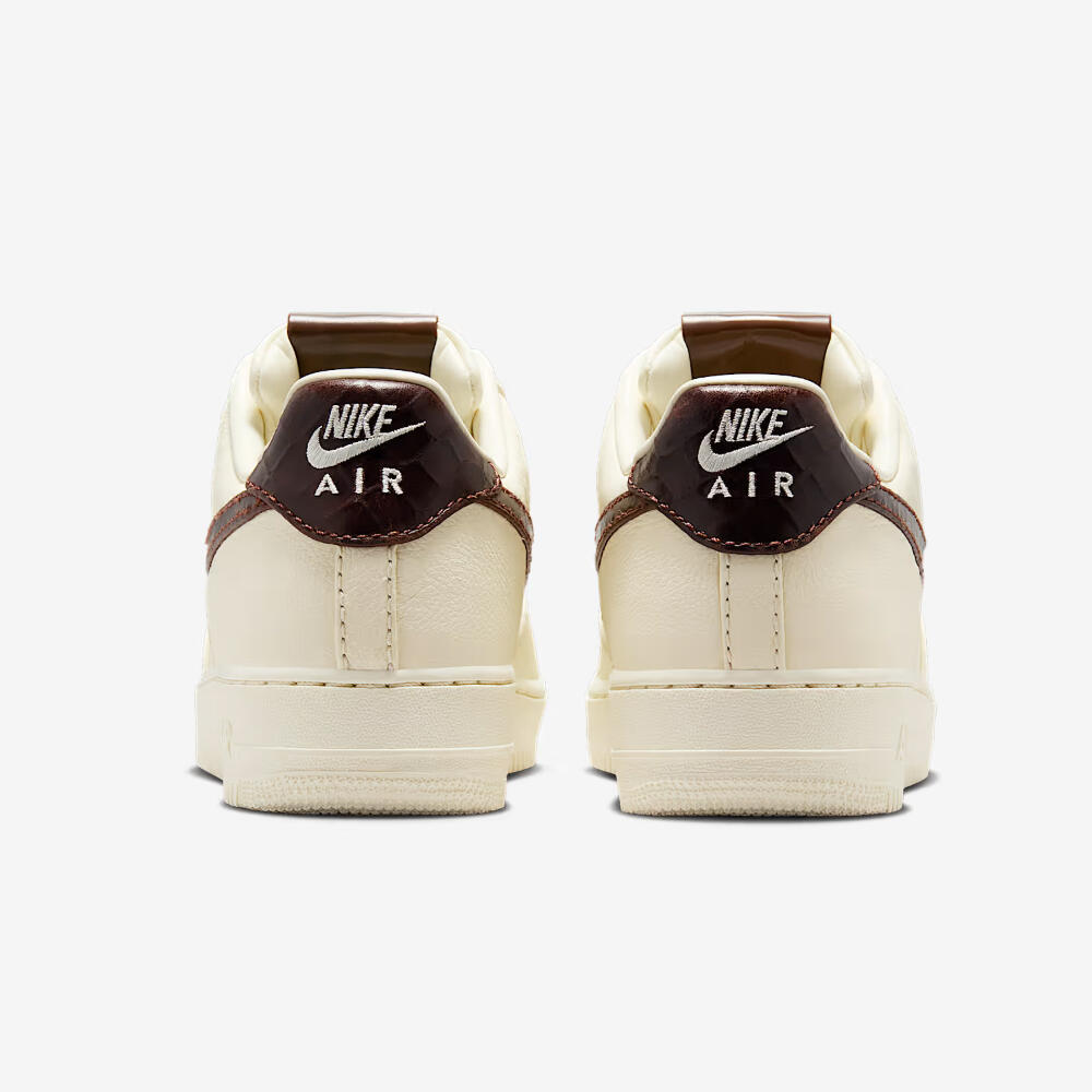 Chaussures De Sport Homme Nike Air Force 1 '07 6/7