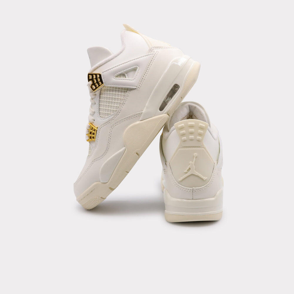 Nike Air Jordan 4 - Metallic Gold 3/4
