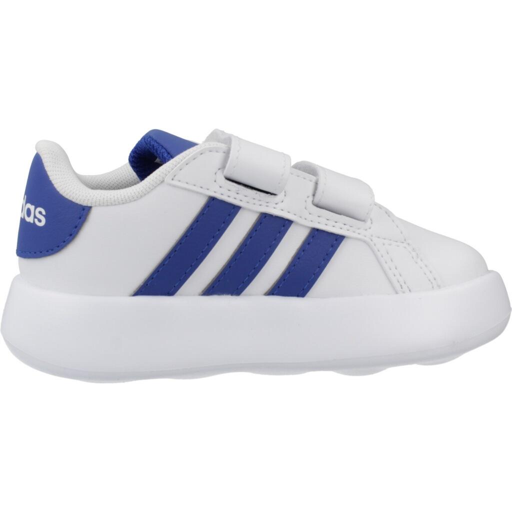 Schoen Adidas model JQ7997 voor baby 4/5