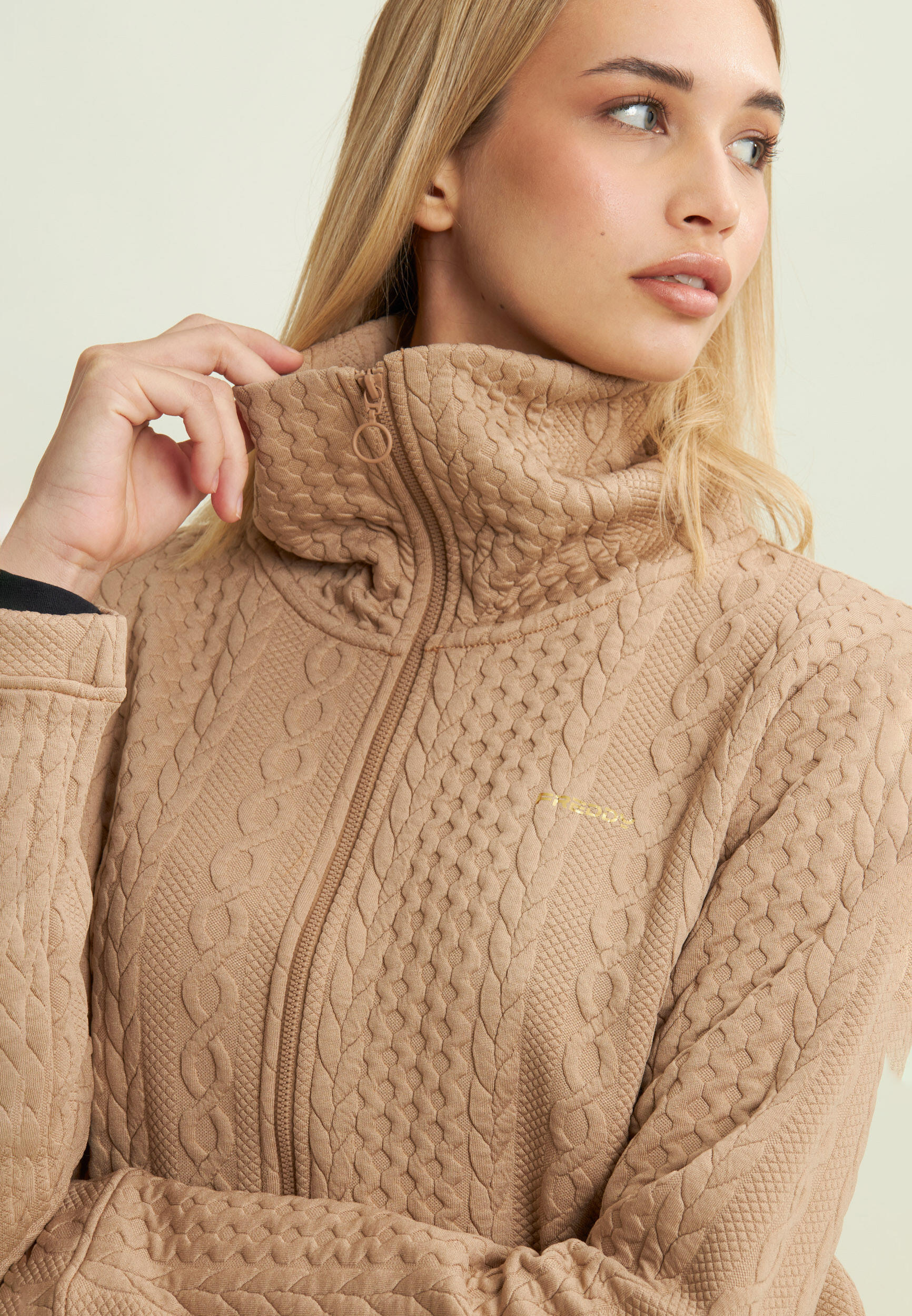 Felpa full-zip in tessuto tecnico doppio a trecce 4/5
