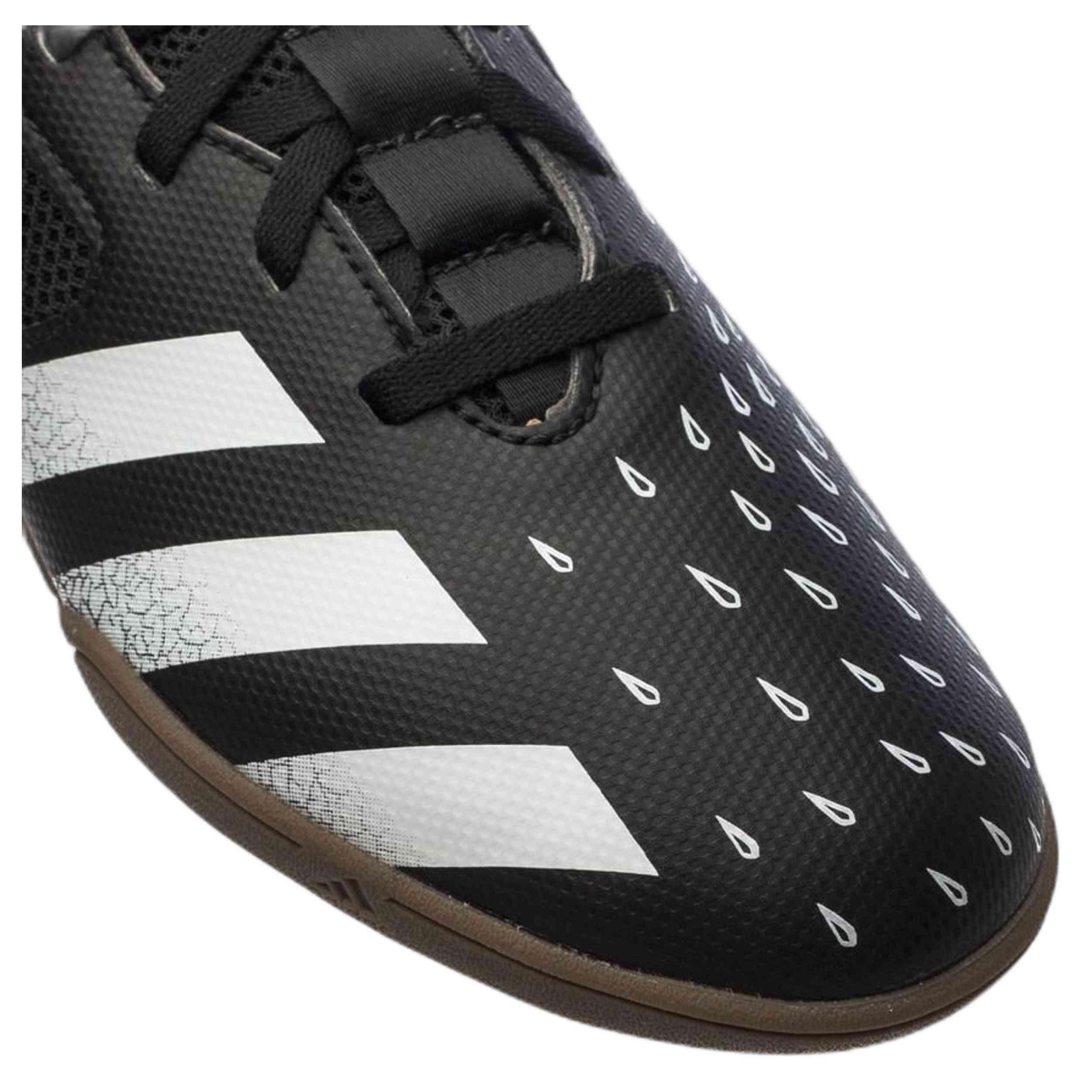 Chaussures de futsal Adidas modèle FY0630 pour enfants 4/5