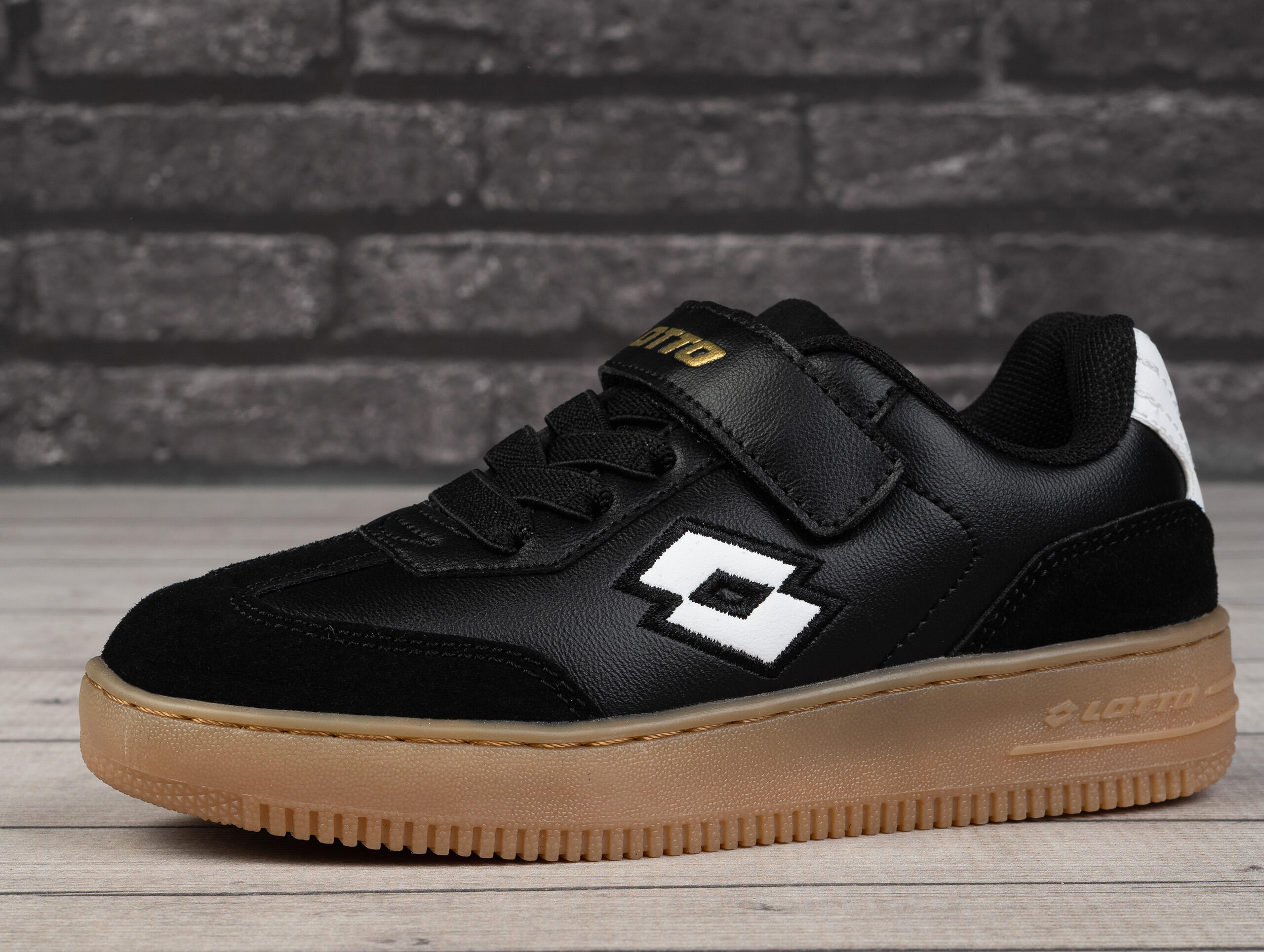Buty dziecięce sportowe Lotto MAKERA K 3/6