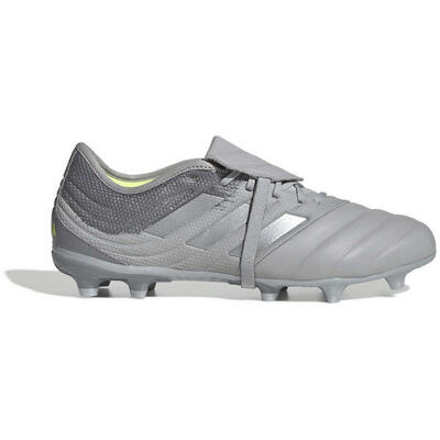 Voetbalschoenen adidas voor mannen